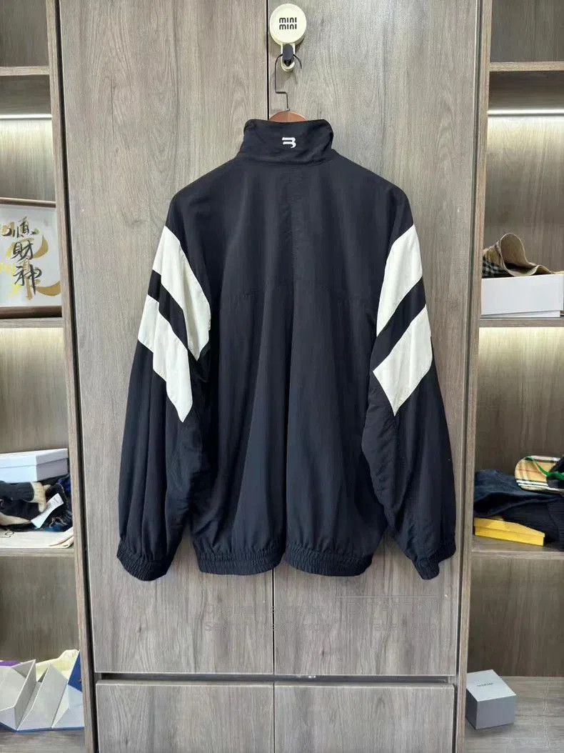 Balenciaga Balenciaga Black White Gray Jacket. Size US XS / EU 42 / 0 - 2 Thumbnail