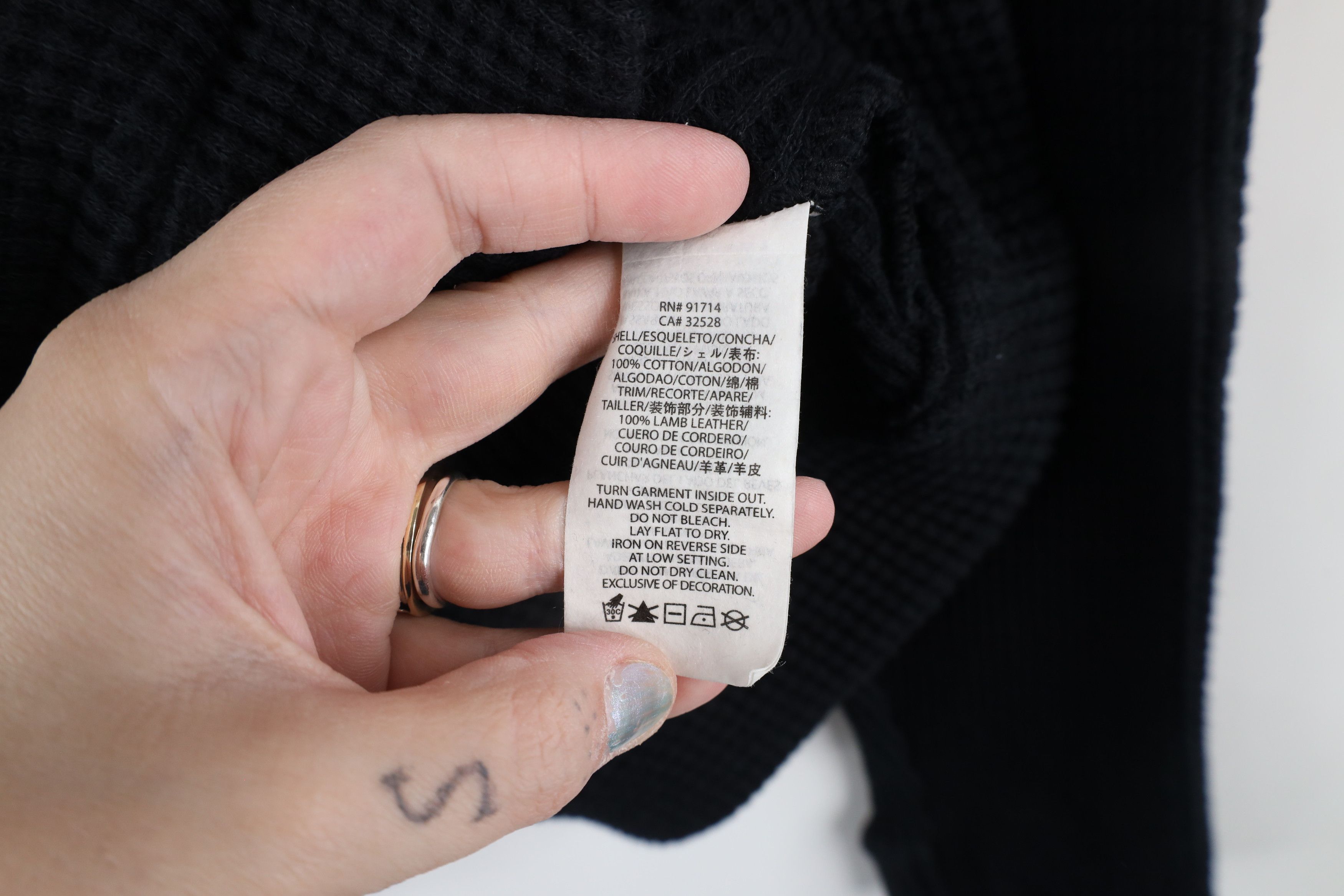 Armani Exchange × Vintage Armani Exchange Leather Trim Thermal Waffle Knit Hoodie Size US L / EU 52-54 / 3 - 11 Thumbnail