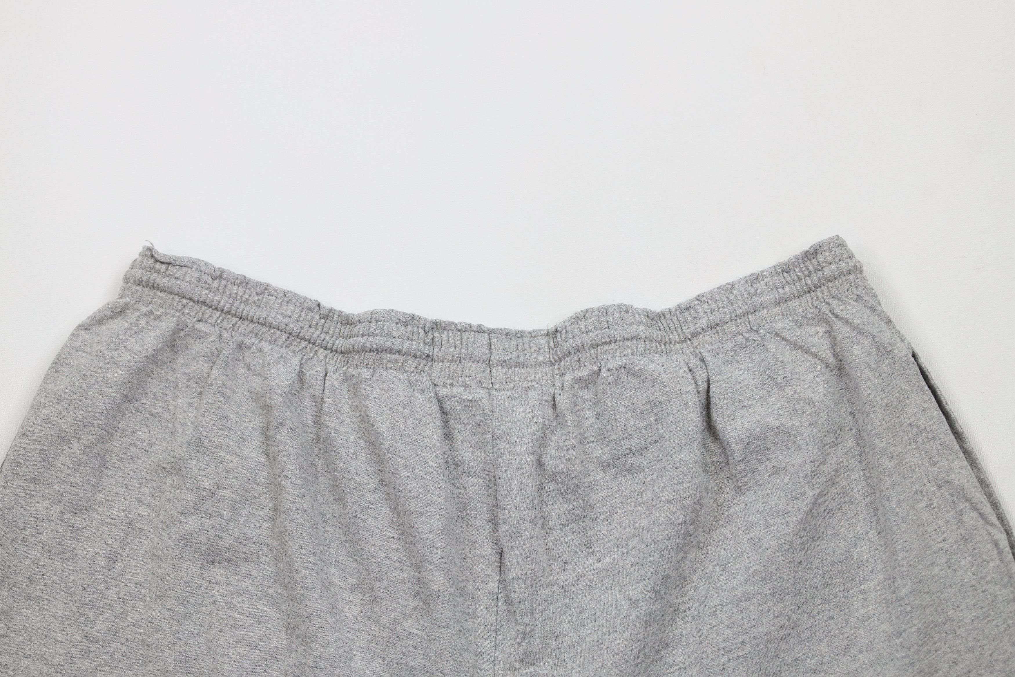 Champion × Vintage Vintage Champion Classic Logo Above Knee Shorts Heather Gray Size US 38 / EU 54 - 12 Thumbnail