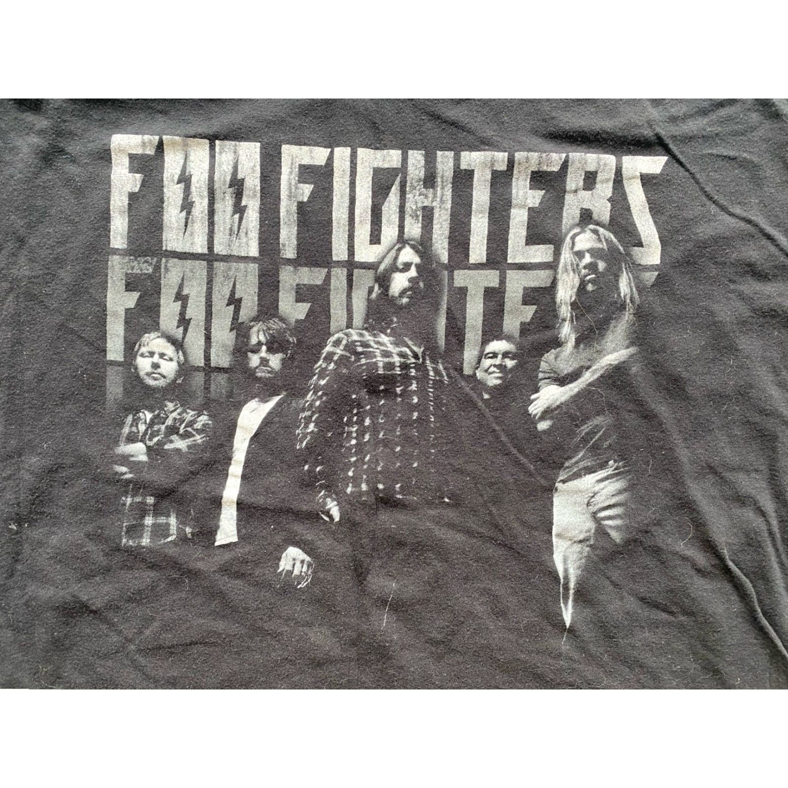 Tultex VINTAGE 2011 Foo Fighters Tultex 2XL Black T-Shirt Band Graphic Short Sleeve Mens Double Sided Size US XXL / EU 58 / 5 - 6 Thumbnail