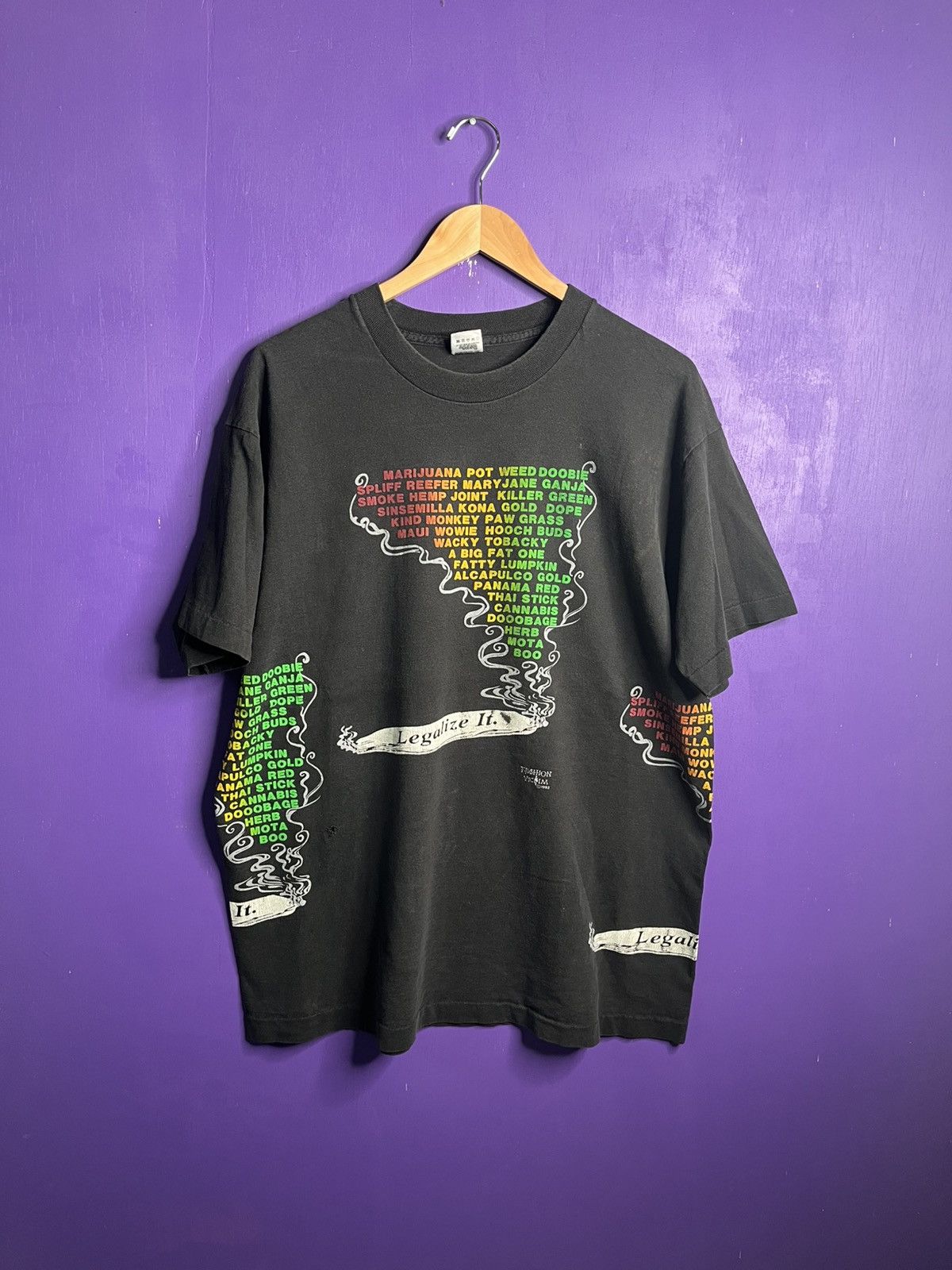 Fashion Victim × Vintage Vintage 1992 Fashion victim weed names AOP t-shirt Size US XL / EU 56 / 4 - 1 Thumbnail