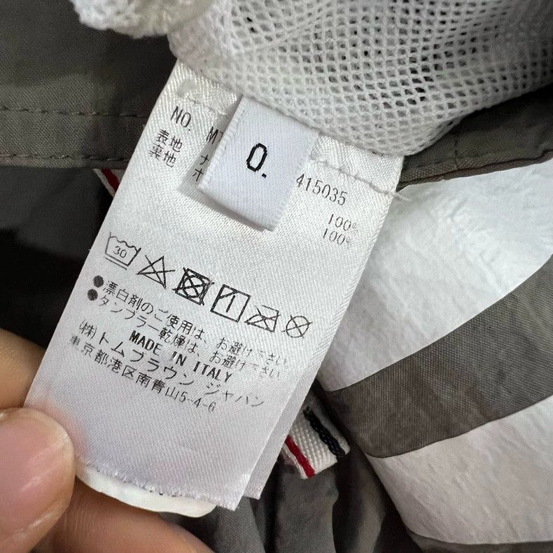 Thom Browne Thom browne Size 0 Gray four-striped tie-on shorts 2503-Ne Size US 29 - 4 Thumbnail