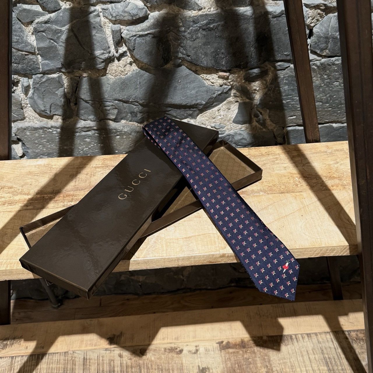 Gucci Gucci Navy Floral Heart Dagger Silk Tie Size ONE SIZE - 1 Thumbnail