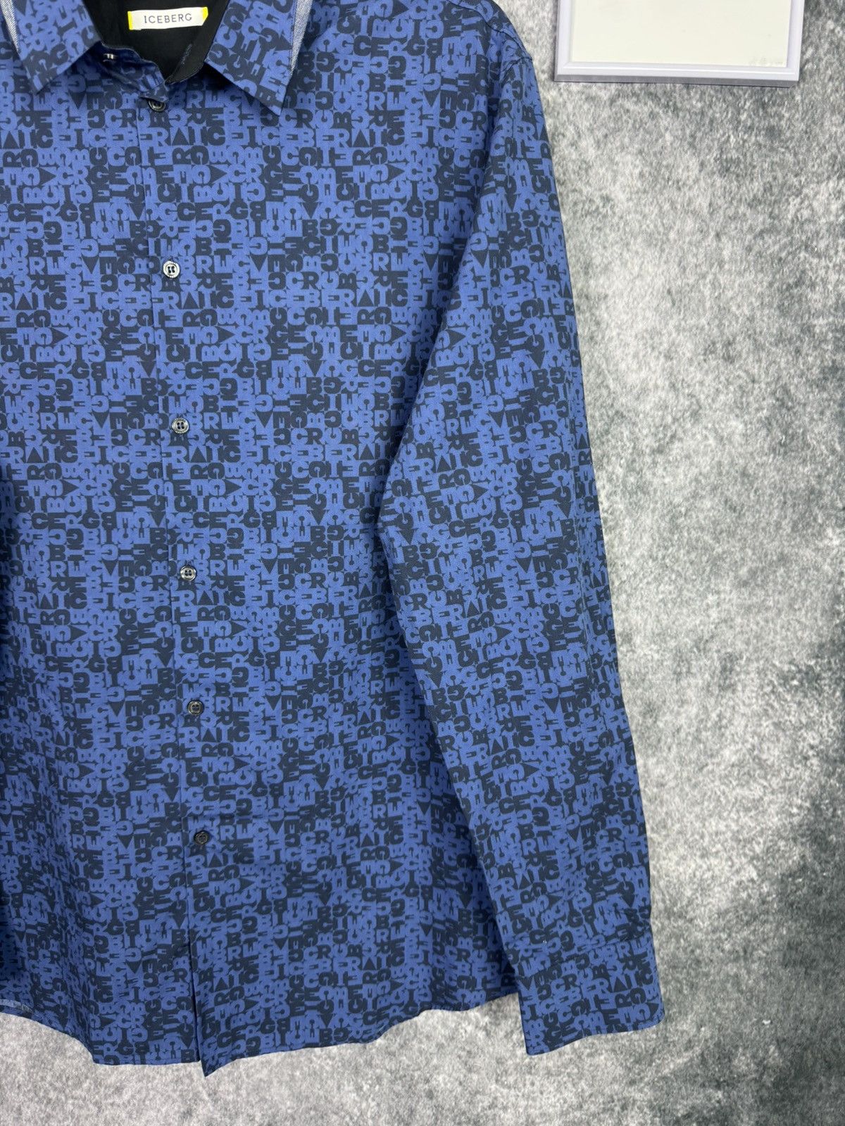 Iceberg Shirt Iceberg men’s size L old money luxury denim multi logo Size US L / EU 52-54 / 3 - 5 Thumbnail