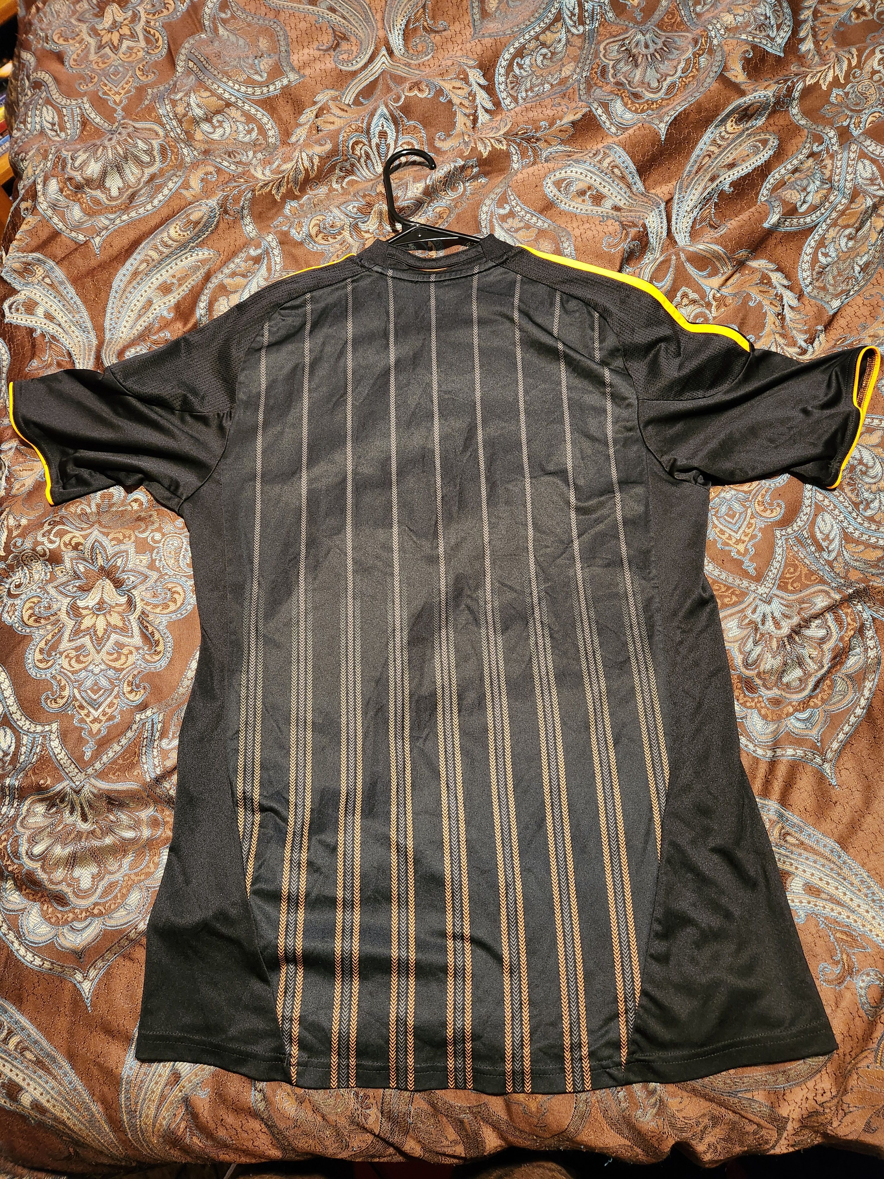 Adidas Chelsea FC 2010/2011 Away Soccer Jersey Size M Size US M / EU 48-50 / 2 - 3 Thumbnail