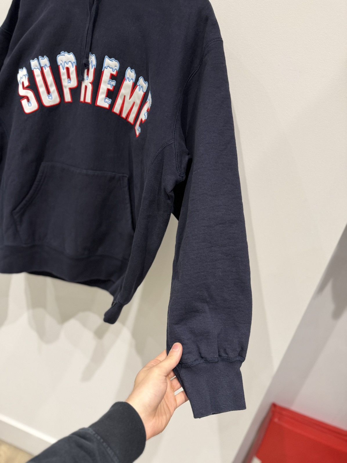 Supreme Supreme Icy Arc Hooded Sweatshirt Navy Size: L Size US L / EU 52-54 / 3 - 3 Thumbnail