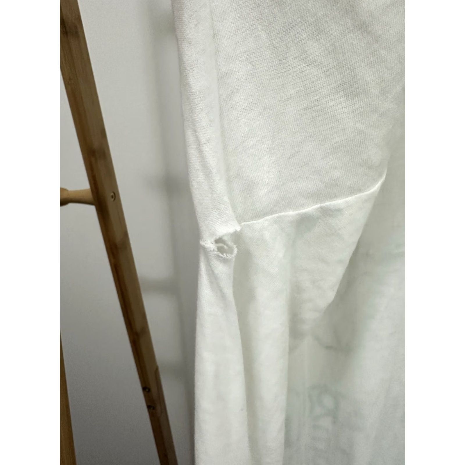 Vintage VTG Artex Cat T-Shirt Men 5XL White Burnout Distressed Worn Workwear Paper Thin 32x35 5XL Mens Size US XXL / EU 58 / 5 - 8 Thumbnail