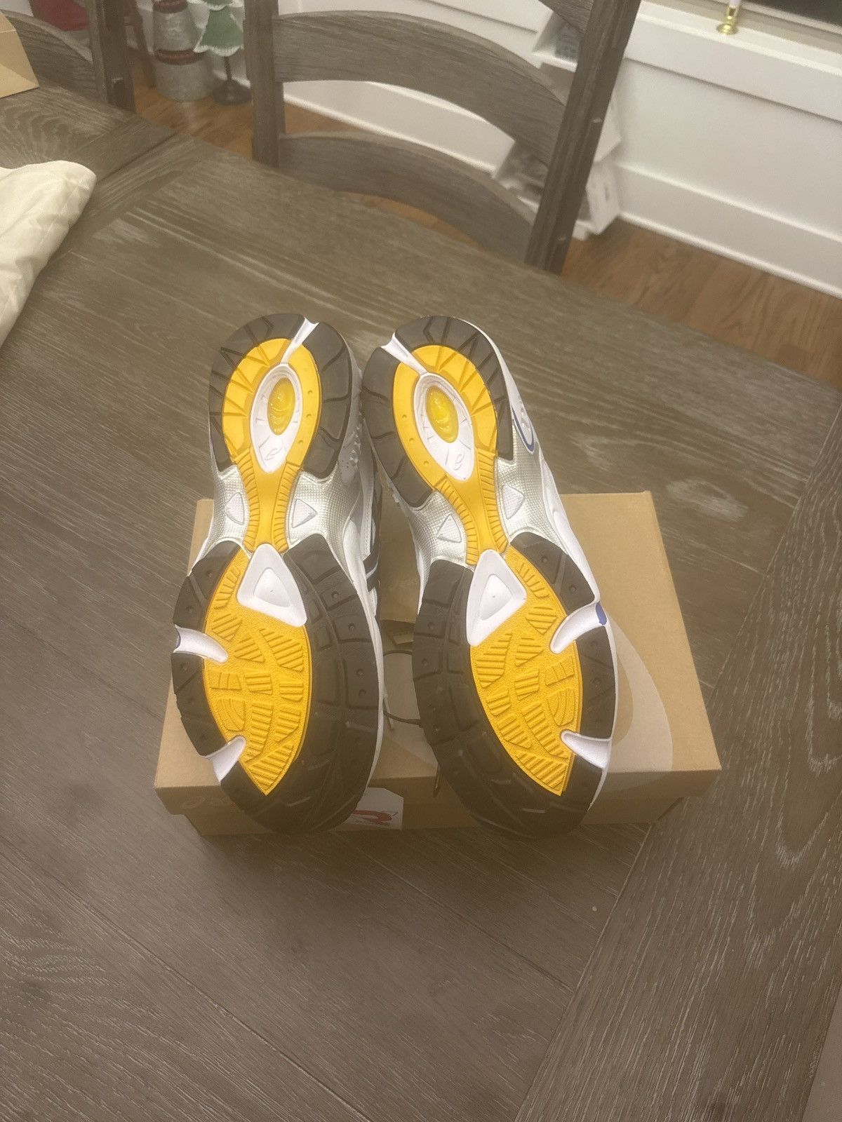 Asics × Kith Asics x kith white & black Size US 11 / EU 44 - 5 Thumbnail