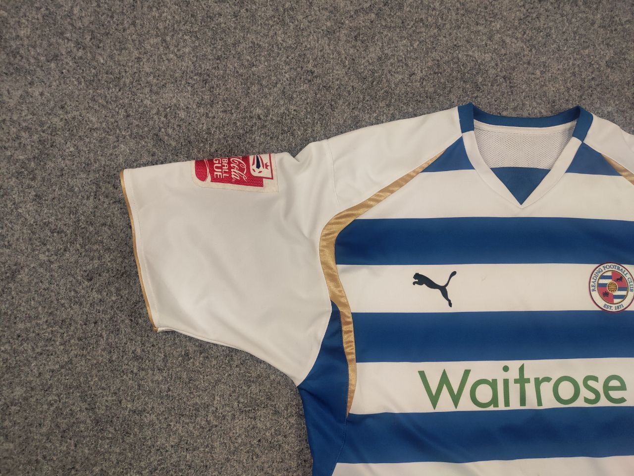 Puma Vintage Puma FC Reading 2009/10 homme soccer football Shirt Size US L / EU 52-54 / 3 - 3 Thumbnail