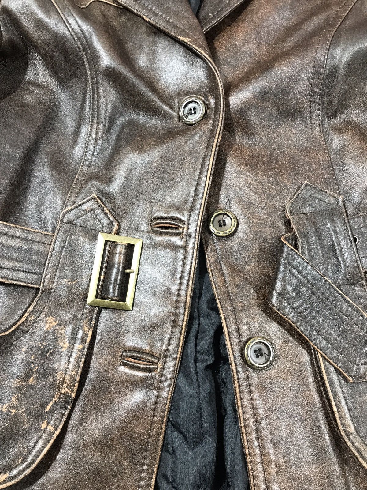 Vintage Vintage Distressed Leather Jacket Italy Size M / US 6-8 / IT 42-44 - 3 Thumbnail
