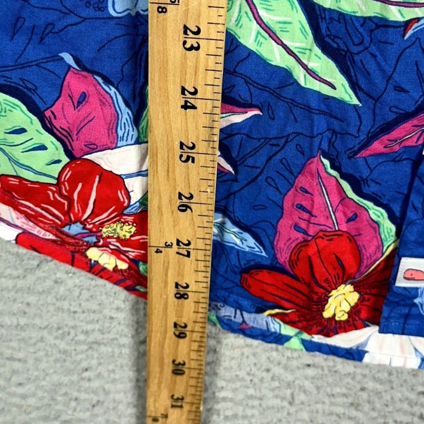 Vineyard Vines VINEYARD VINES Murray Shirt Men S Blue Beach Floral Slim Fit Button Up Short Sleeve Cotton Navy Beach Floral Pattern Casual Travel Mens Size US S / EU 44-46 / 1 - 7 Thumbnail