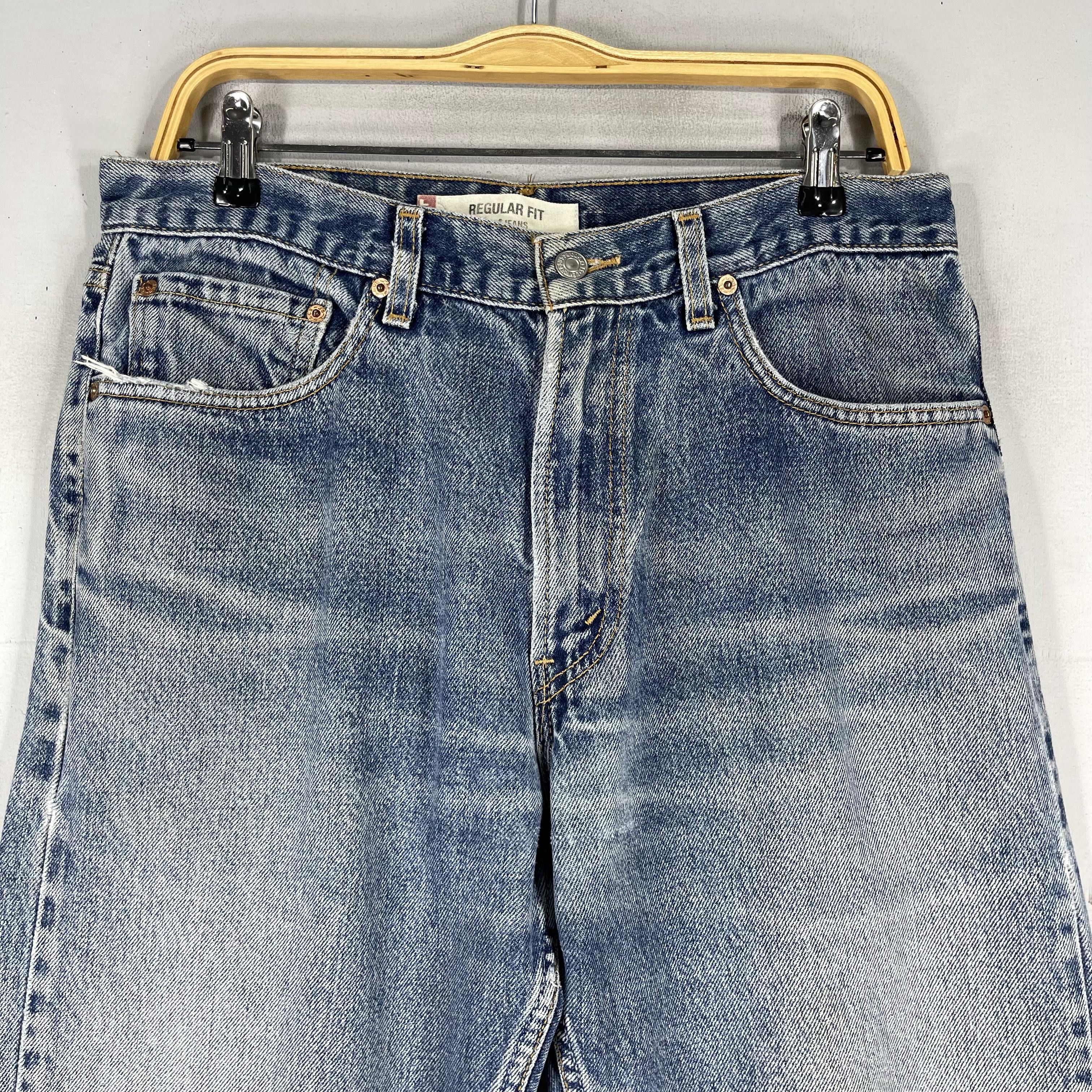 Levi's × Vintage W32 L31 Vintage Levis 505 Distressed Medium Wash Jeans Size US 32 / EU 48 - 2 Thumbnail