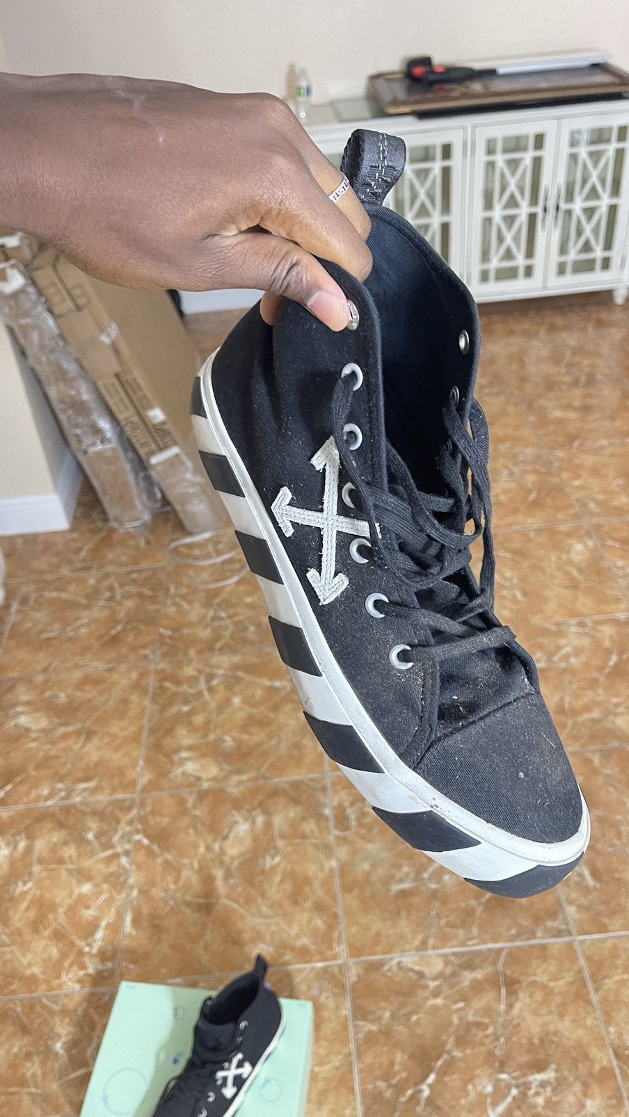 Off-White OFF-WHITE vulc mid canvas black and white Size US 13 / EU 46 - 7 Thumbnail