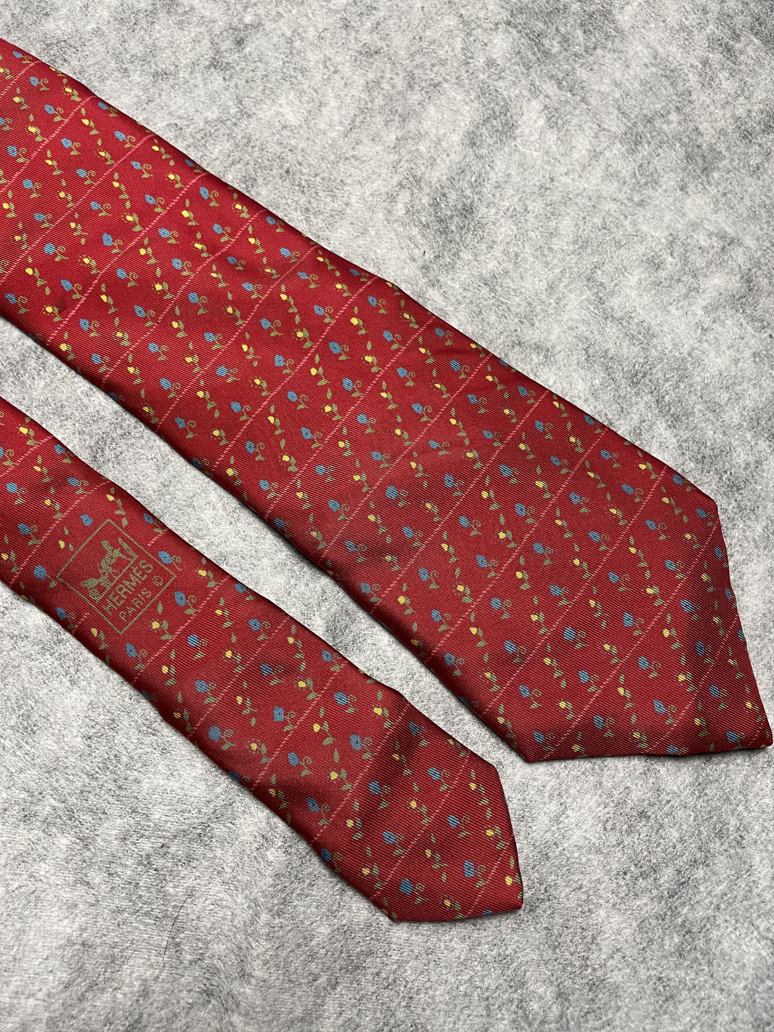 Hermes HERMES Paris 7941 MA Flower Print Red Silk Tie Size ONE SIZE - 1 Thumbnail