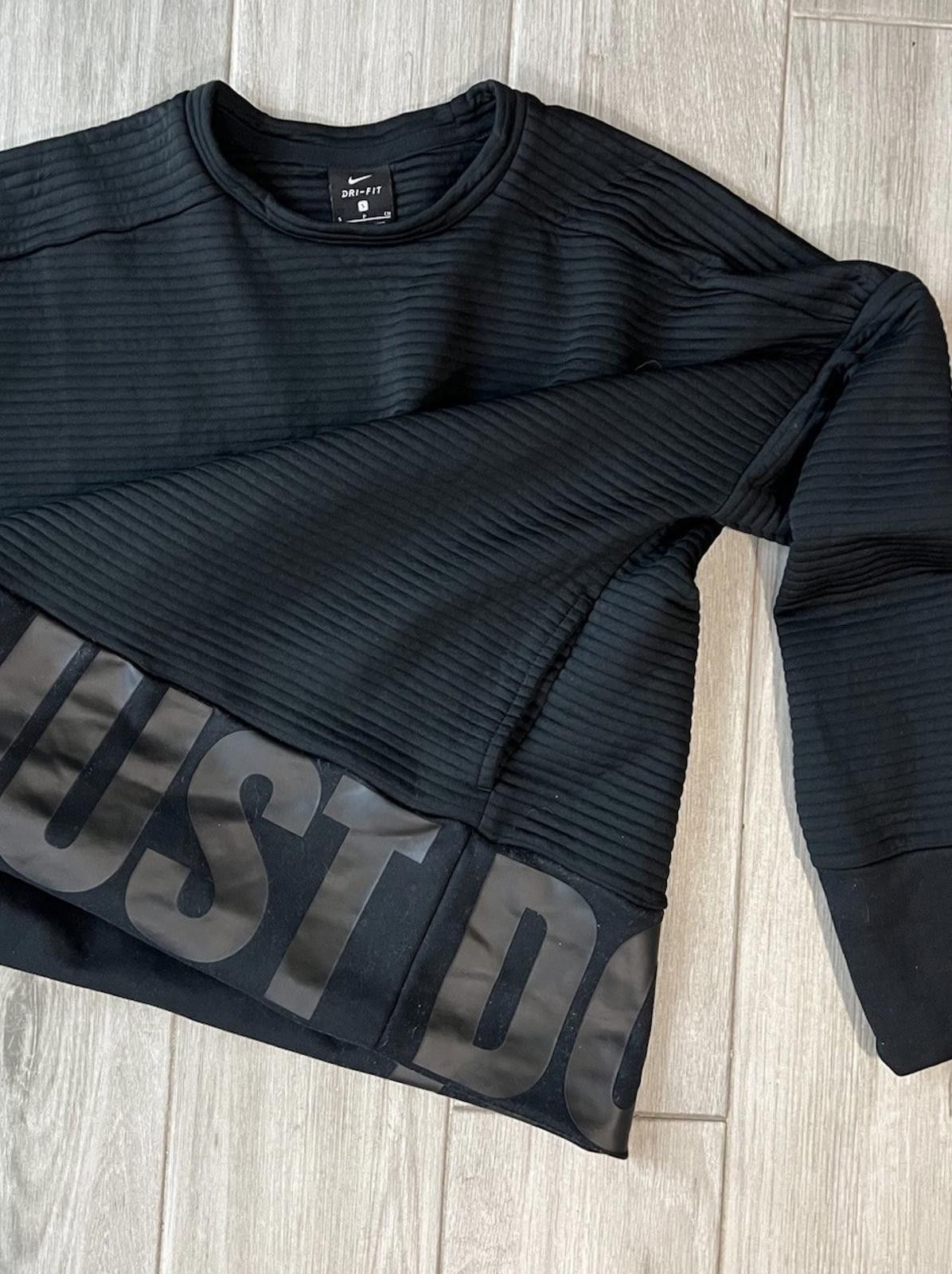 Nike Long-sleeve Nike TOP CREW Sz S CH Size S / US 4 / IT 40 - 4 Thumbnail