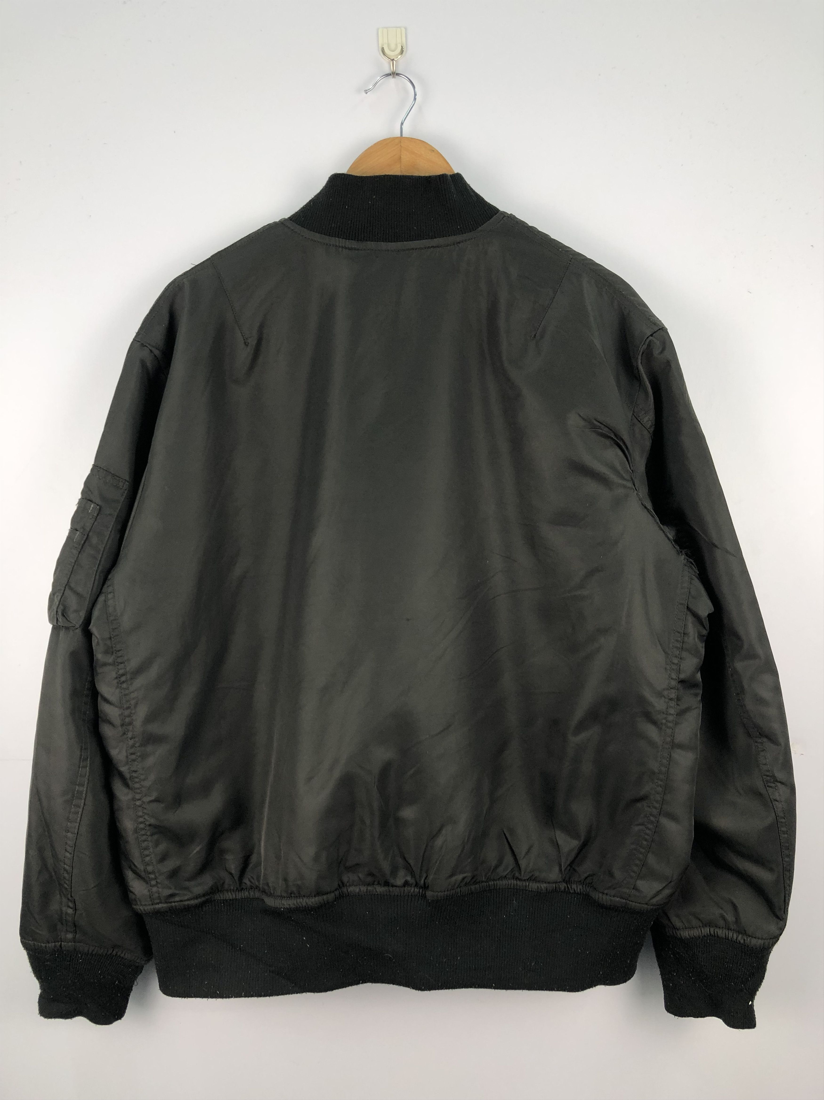Japanese Brand Japanese Brand GU Bomber Jacket Military Style J0068 Size US XL / EU 56 / 4 - 2 Thumbnail