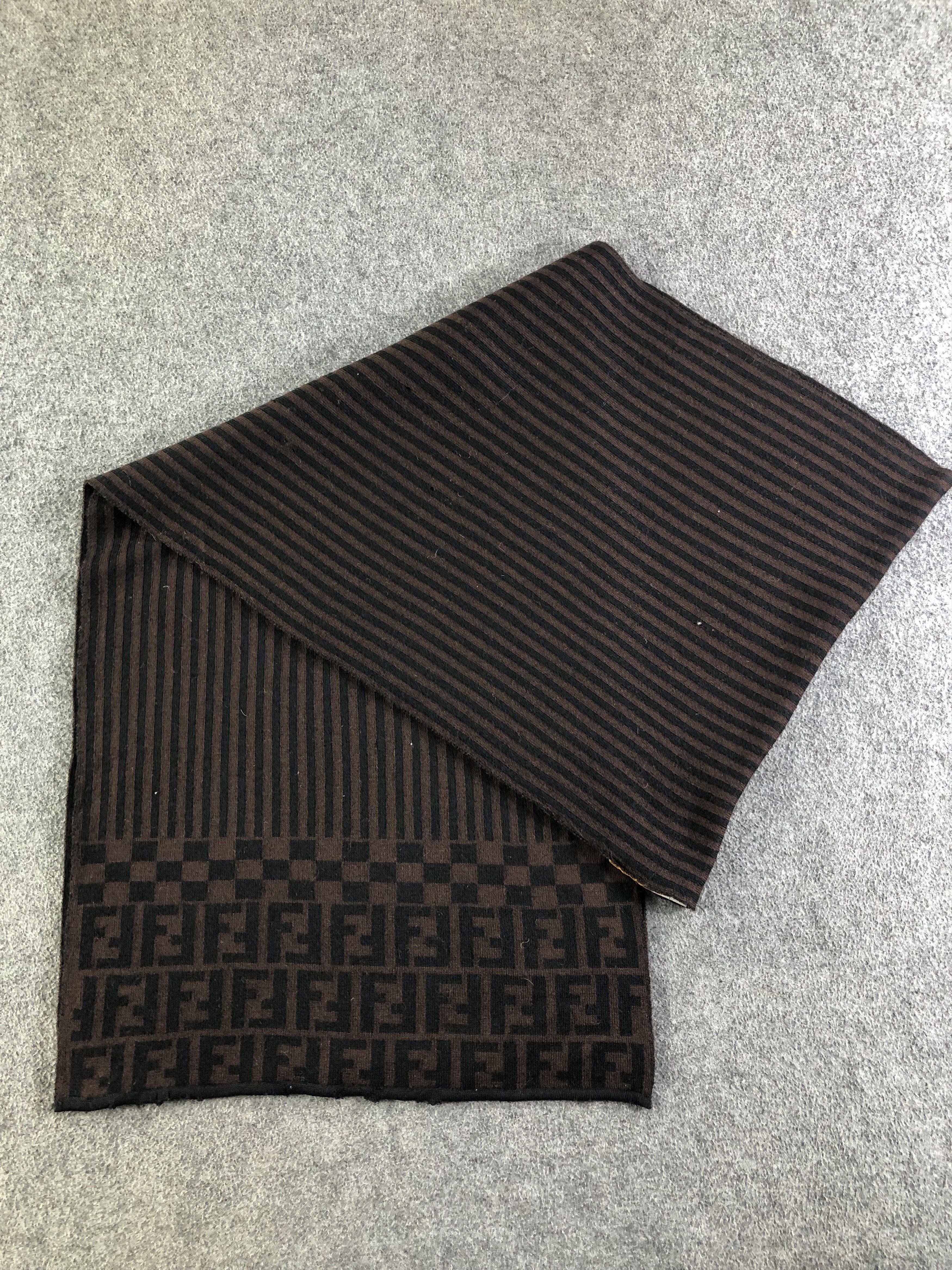 Fendi Fendi Monogram Wool Scarf / Muffler / Neckwear SS1303 Size ONE SIZE - 7 Thumbnail