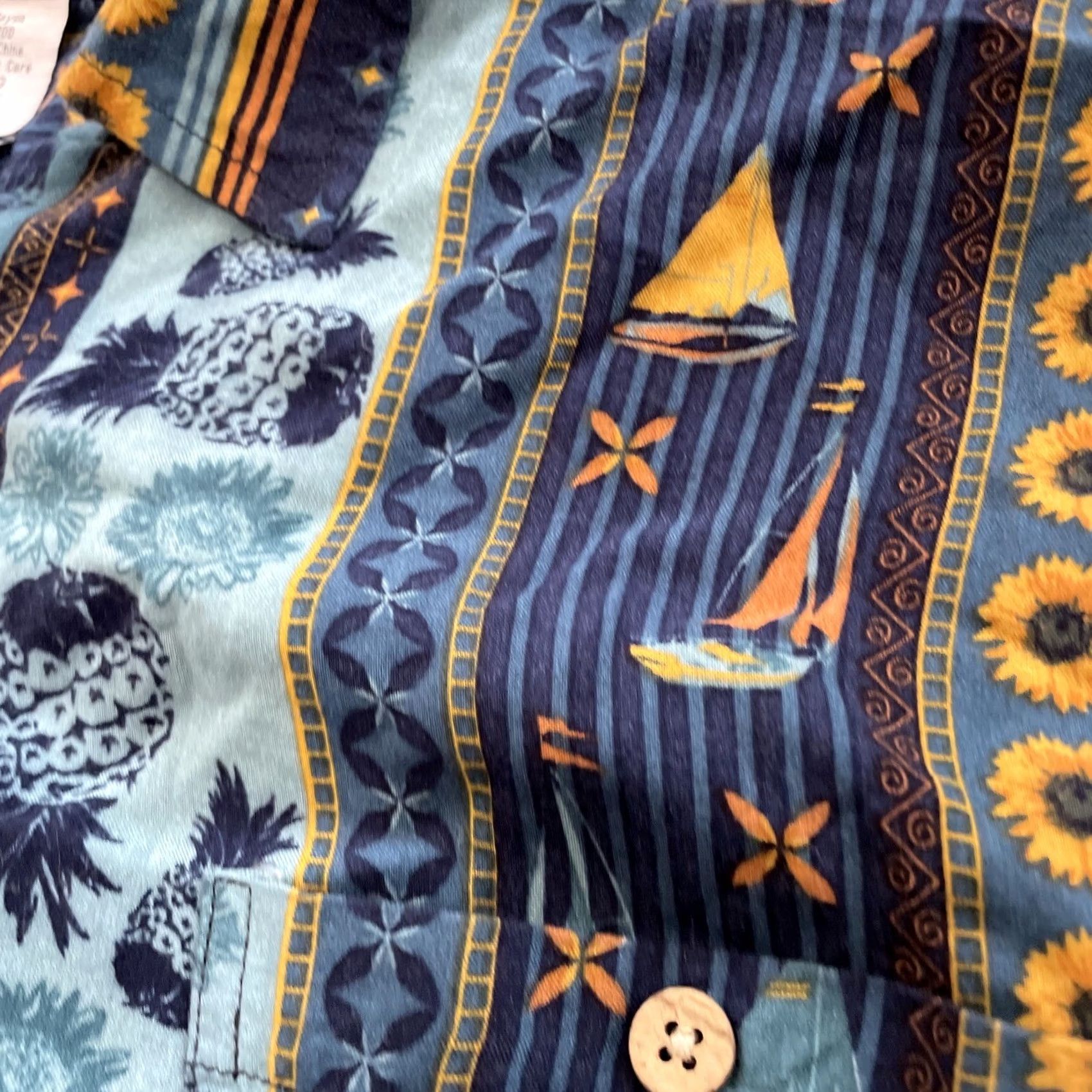 Vintage Irvine Park Button Shirt Men L Stripe Blue Sunflowers Pineapple Turtle Sail Boats Beach Hawaiian Size US L / EU 52-54 / 3 - 4 Thumbnail