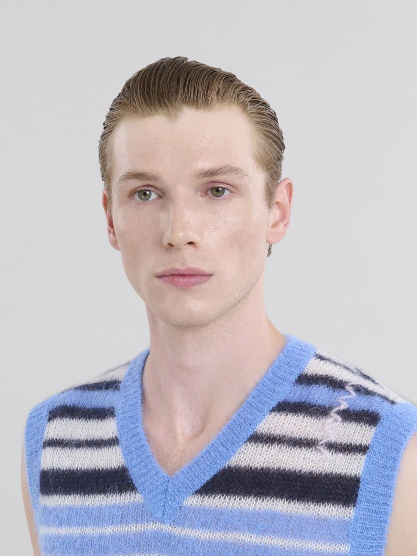 Marni o1f1d3z0326 Striped Brushed Mohair Vest in Multicolor Size US XL / EU 56 / 4 - 4 Thumbnail