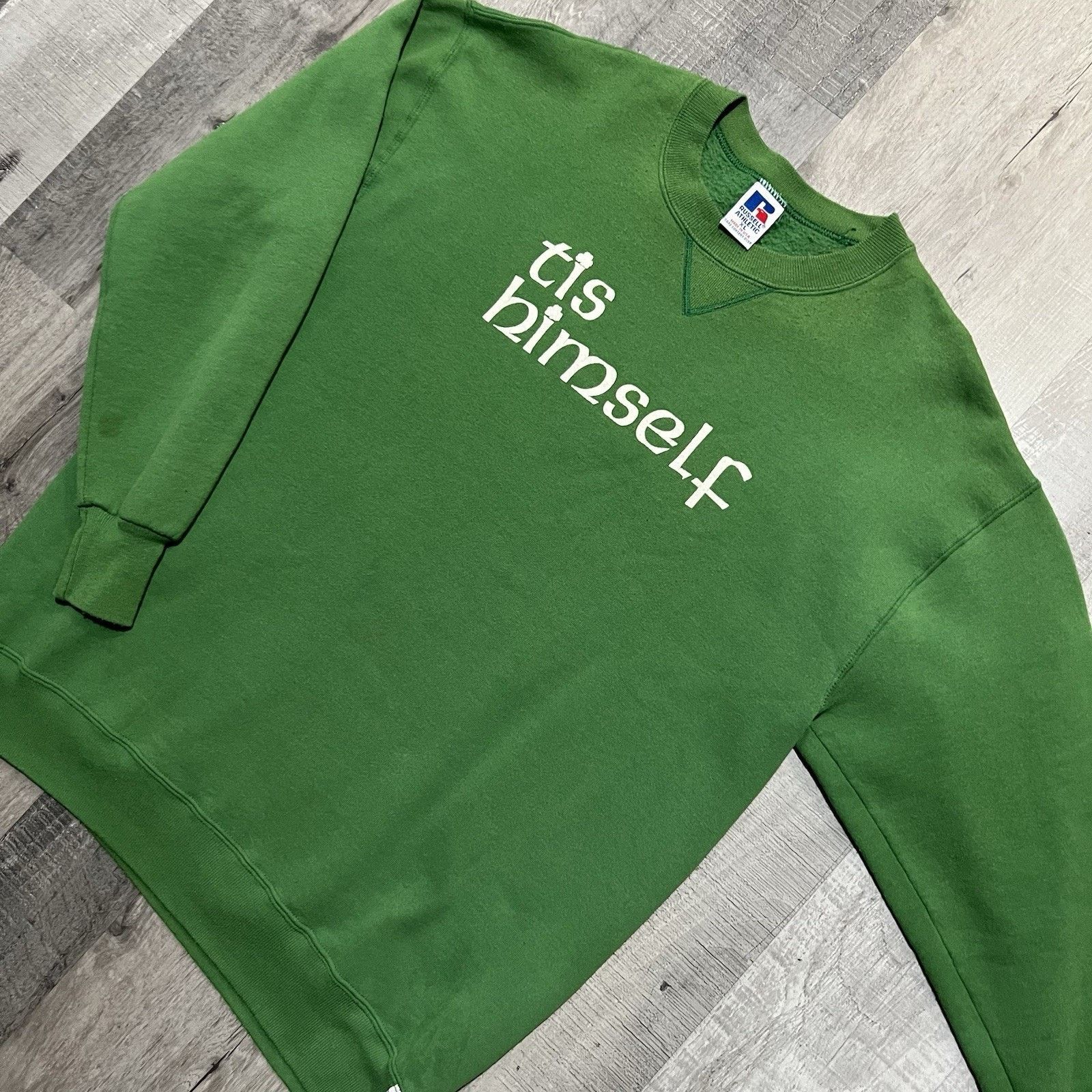 Russell Athletic VTG Russell Athletic Sun Faded Green Tis Himself Crewneck Size US XL / EU 56 / 4 - 2 Thumbnail