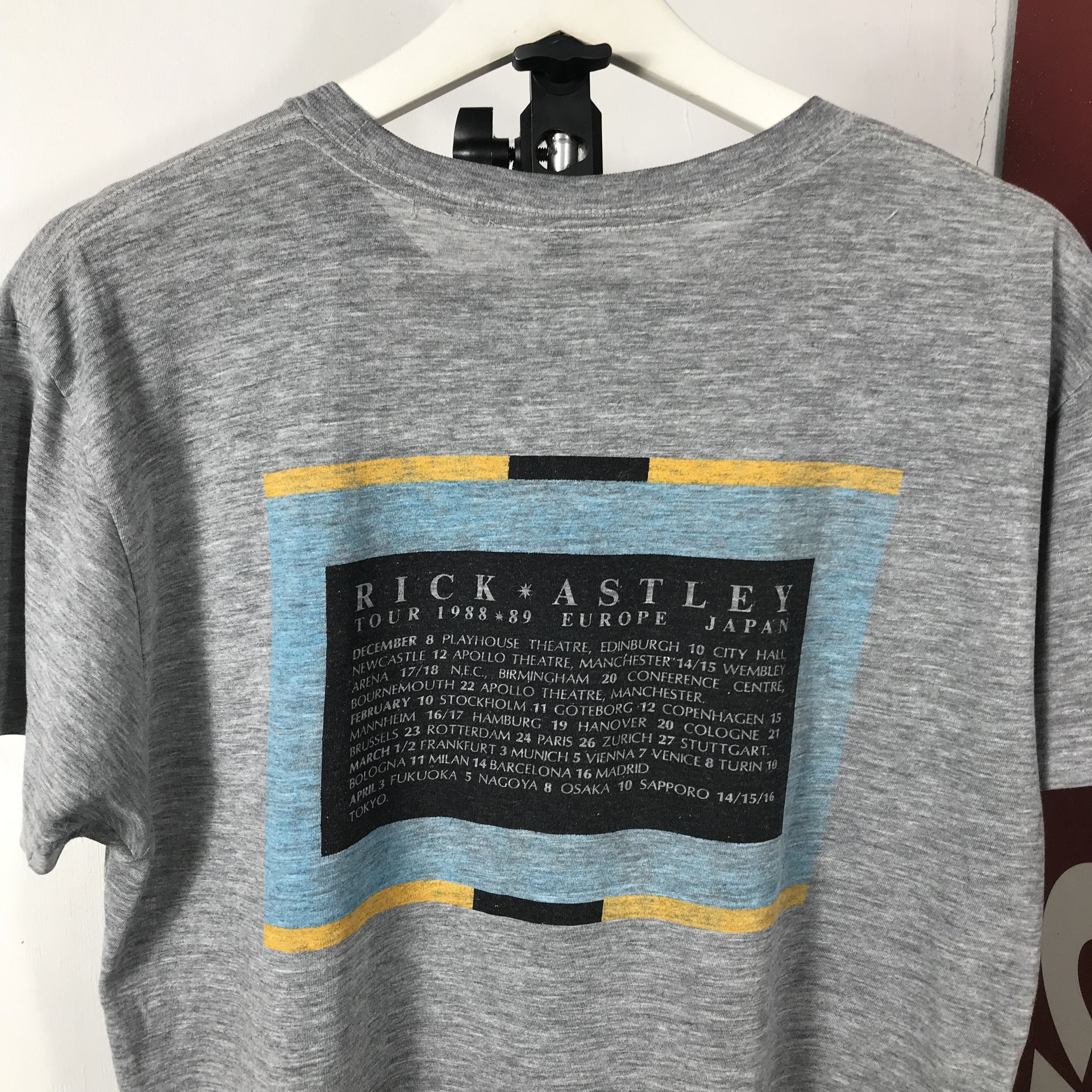 Band Tees Vintage 80s RICK ASTLEY Pop New Wave Tour Tee Size US M / EU 48-50 / 2 - 3 Thumbnail
