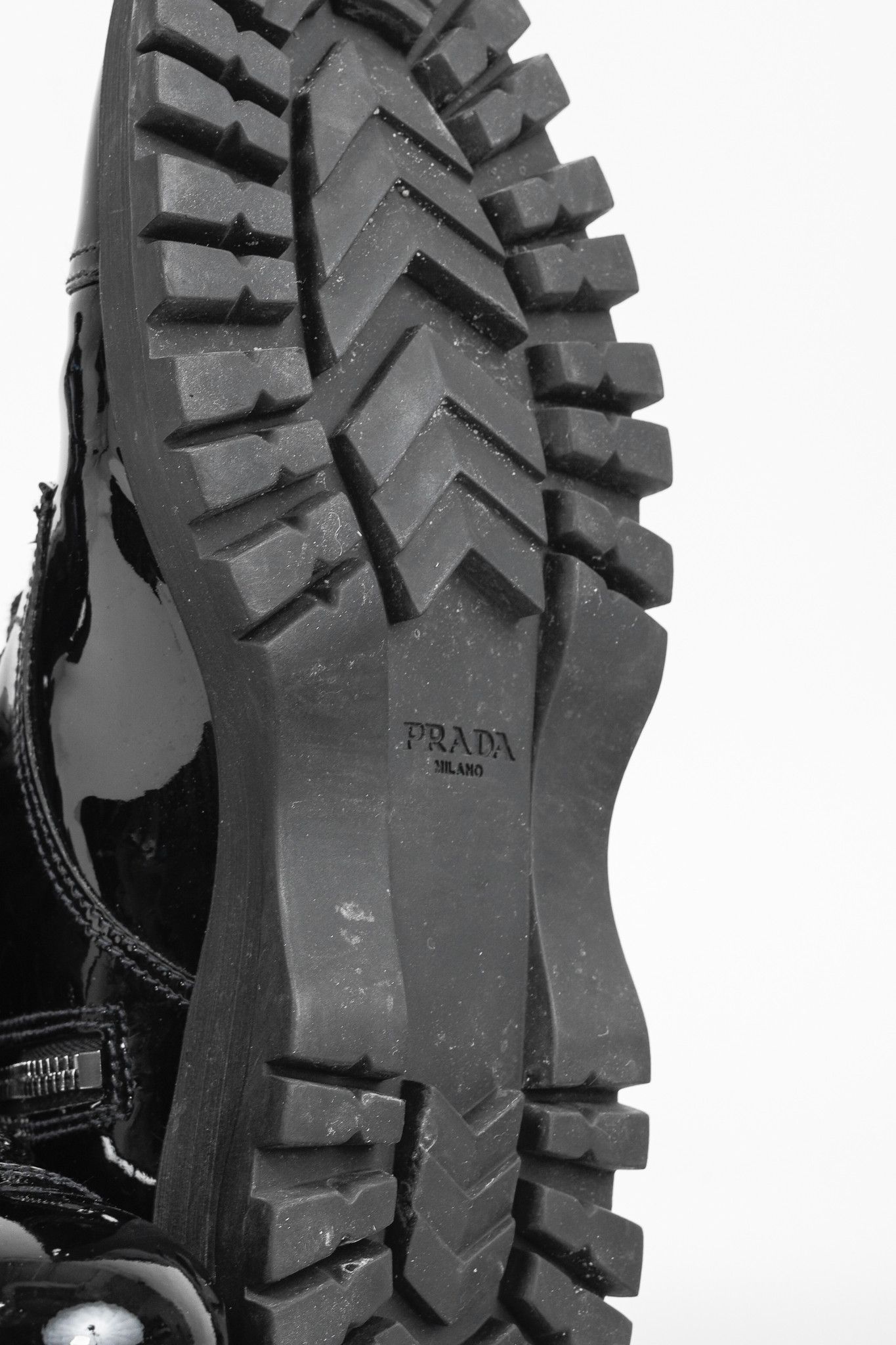 Prada Prada Calzature Donna Patent Leather Lace-up Combat Boots Size US 8 / IT 38 - 9 Thumbnail