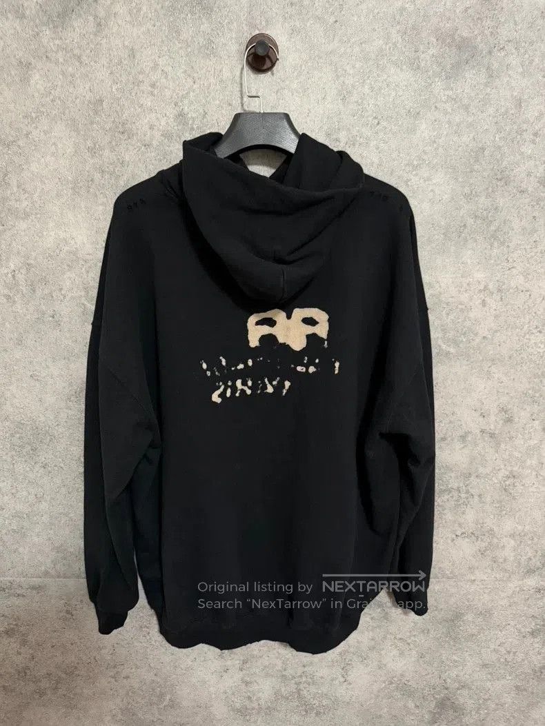 Balenciaga Balenciaga Graffiti Print Hoodie Black. Size US S / EU 44-46 / 1 - 5 Thumbnail
