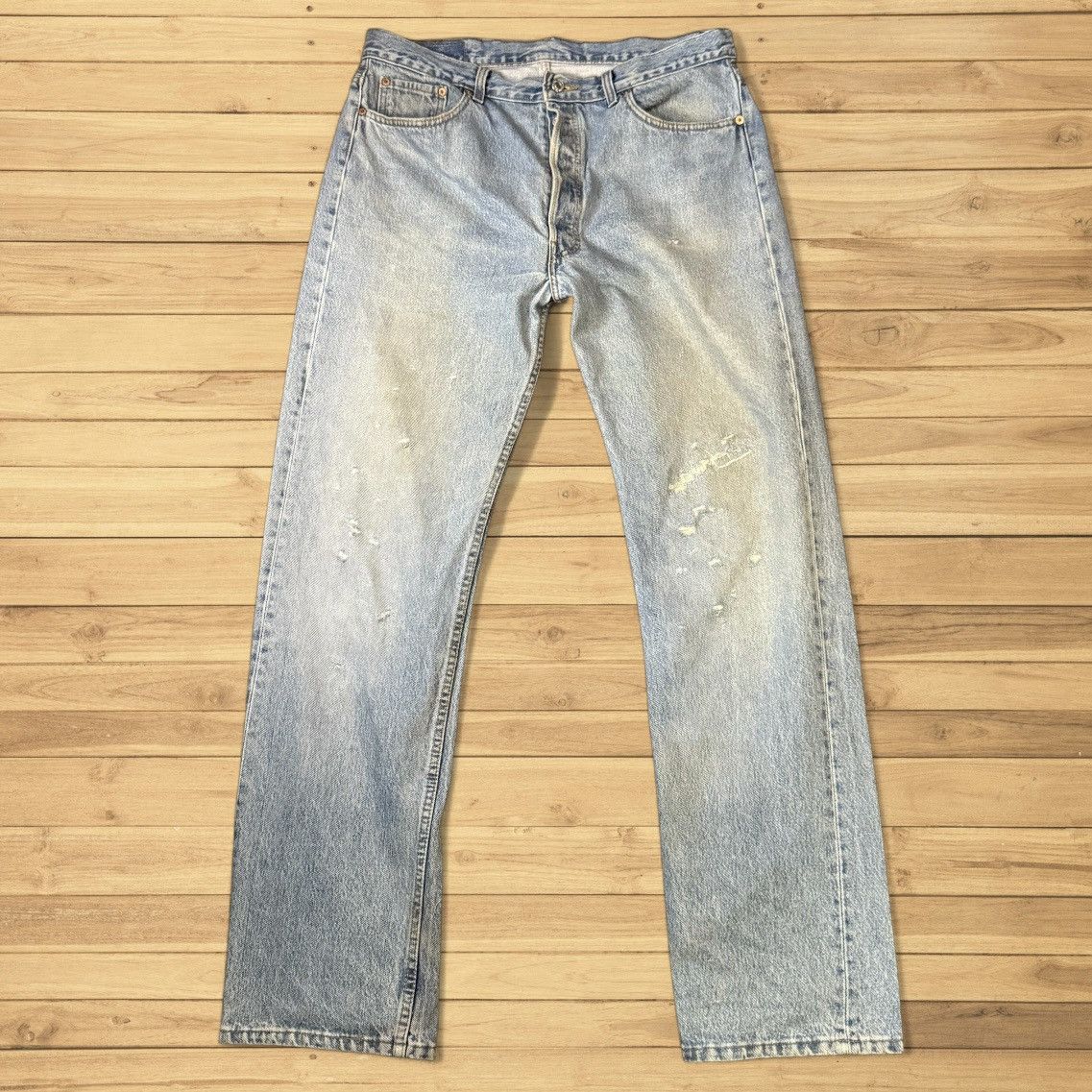 🔥🇺🇸 90s Levis 501 Light Wash Distressed Denim Made in USA