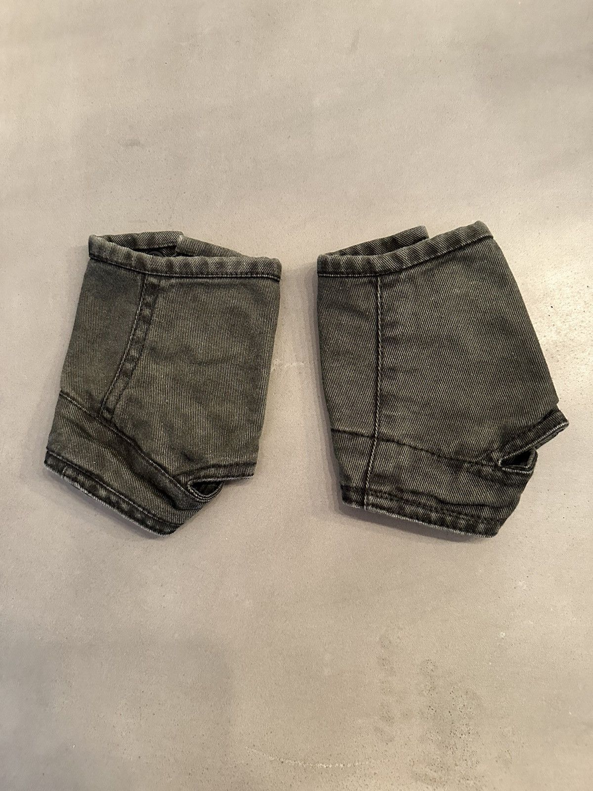 Demobaza Demobaza Gloves Size ONE SIZE - 1 Thumbnail