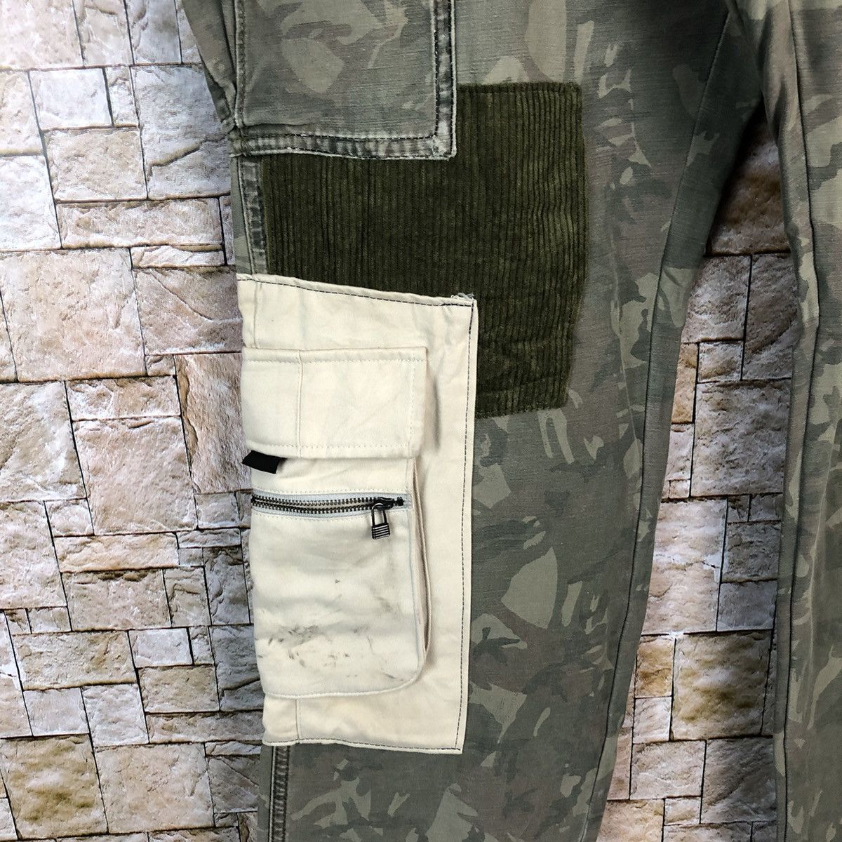 Japanese Brand Uniqlo Green Camo Cargo Multipocket Pants #A142 Size US 34 / EU 50 - 11 Thumbnail