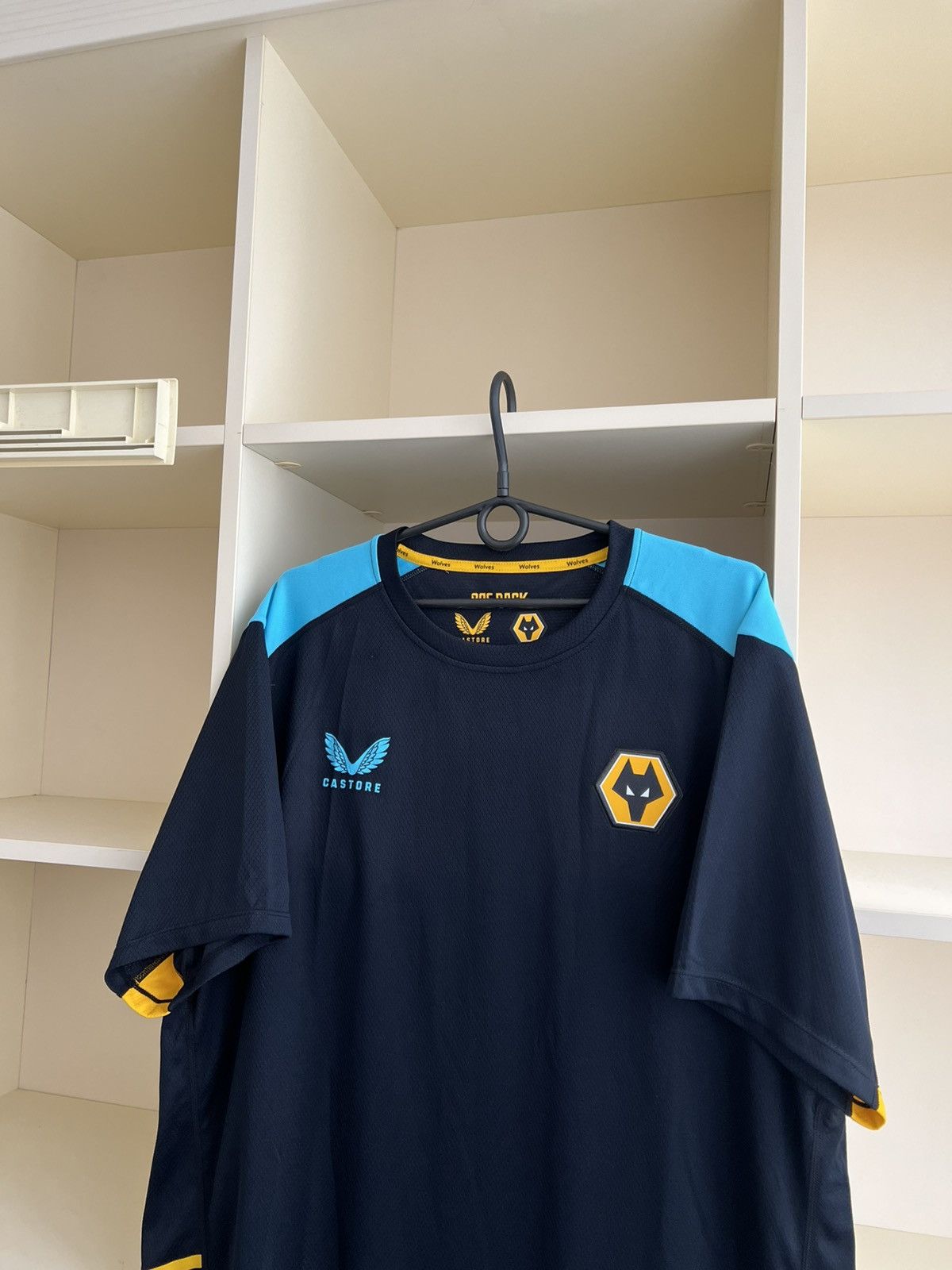 Castore Castore Wolverhampton Jersey Soccer Football Blokecore Size US XXL / EU 58 / 5 - 3 Thumbnail