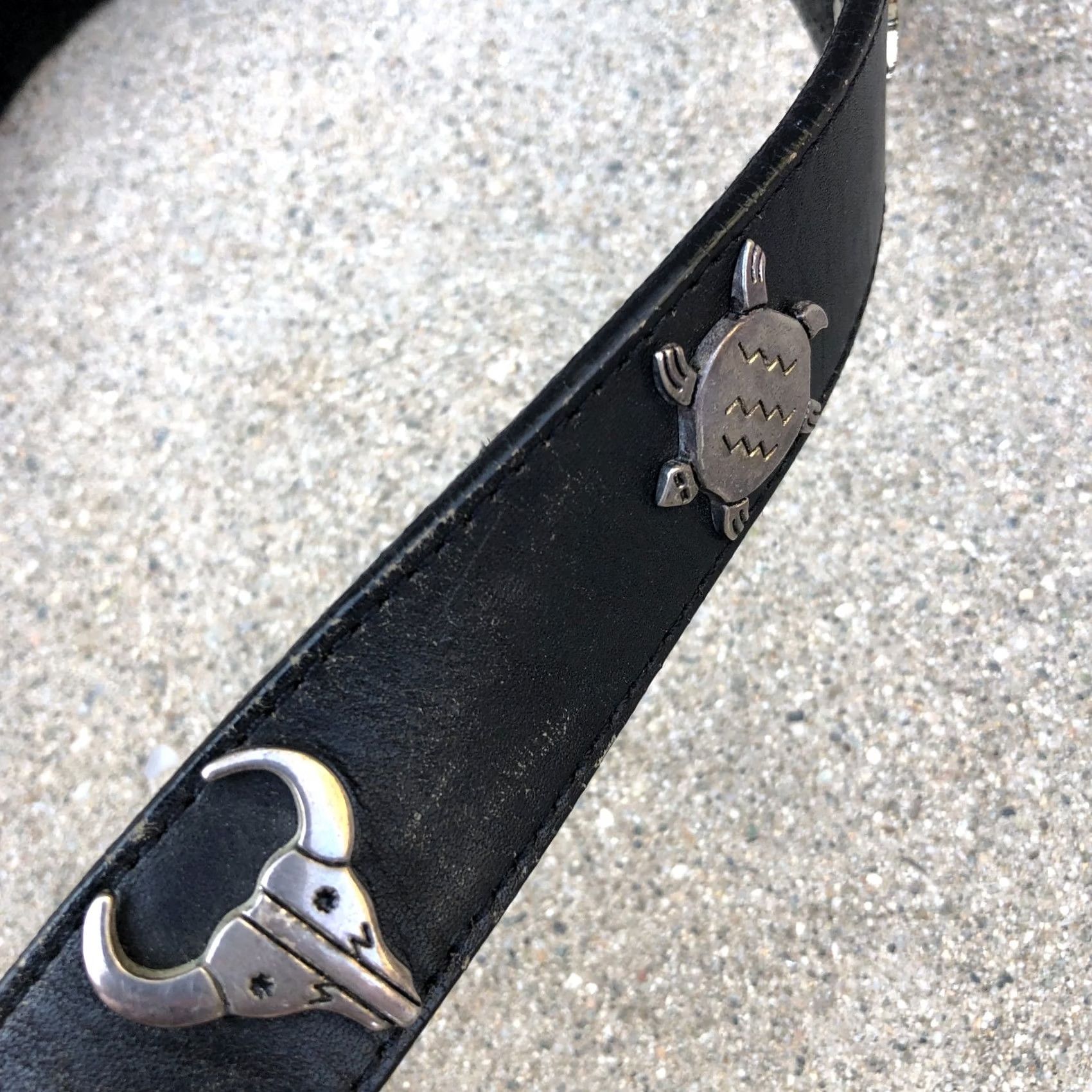 Vintage VINTAGE Silver Creek Belt Women's Black Leather Animals Southwestern 33" Size ONE SIZE - 6 Thumbnail