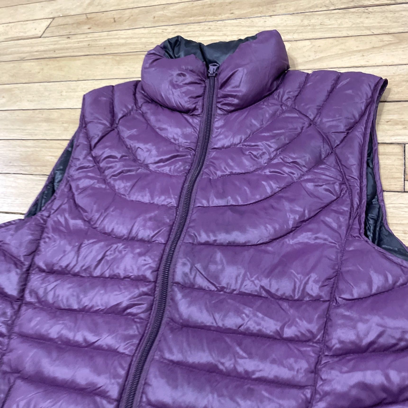 Vintage VINTAGE Bernardo Vest Goose Down Ultra Light Puffer Women S Purple Baffled Zip McBling Size S / US 4 / IT 40 - 4 Thumbnail