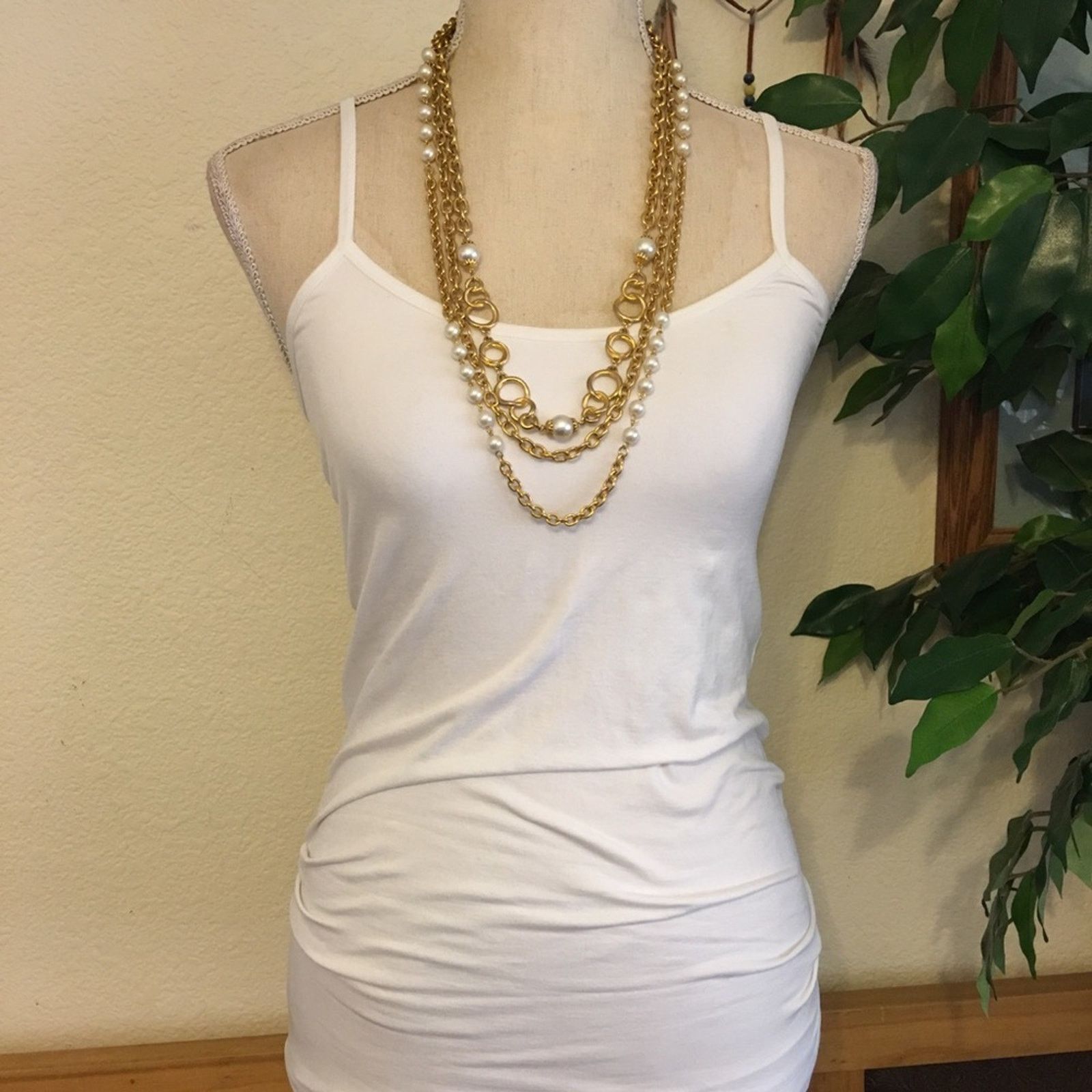 Vintage Vintage triple layer gold chain pearl necklace Size ONE SIZE - 4 Thumbnail