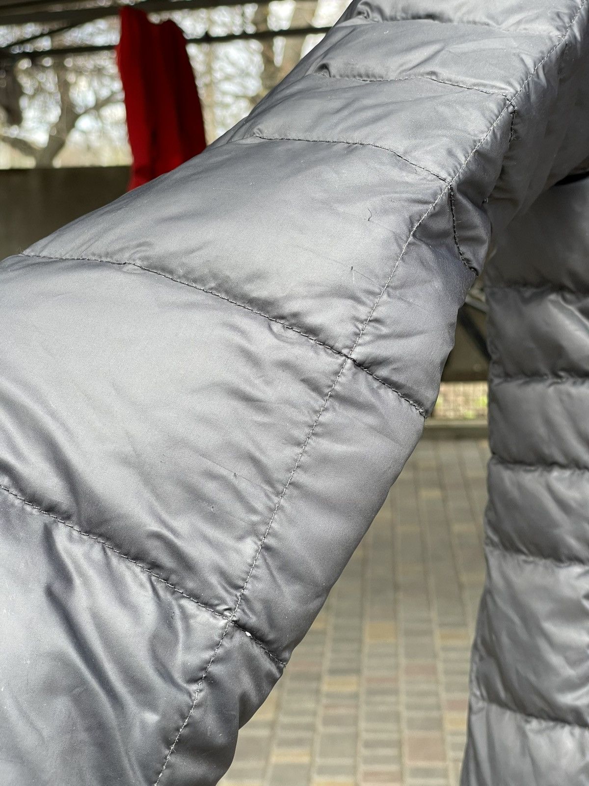 Moncler Vintage MONCLER Women’s Long Quilted Down Jacket Black Size M / US 6-8 / IT 42-44 - 18 Thumbnail