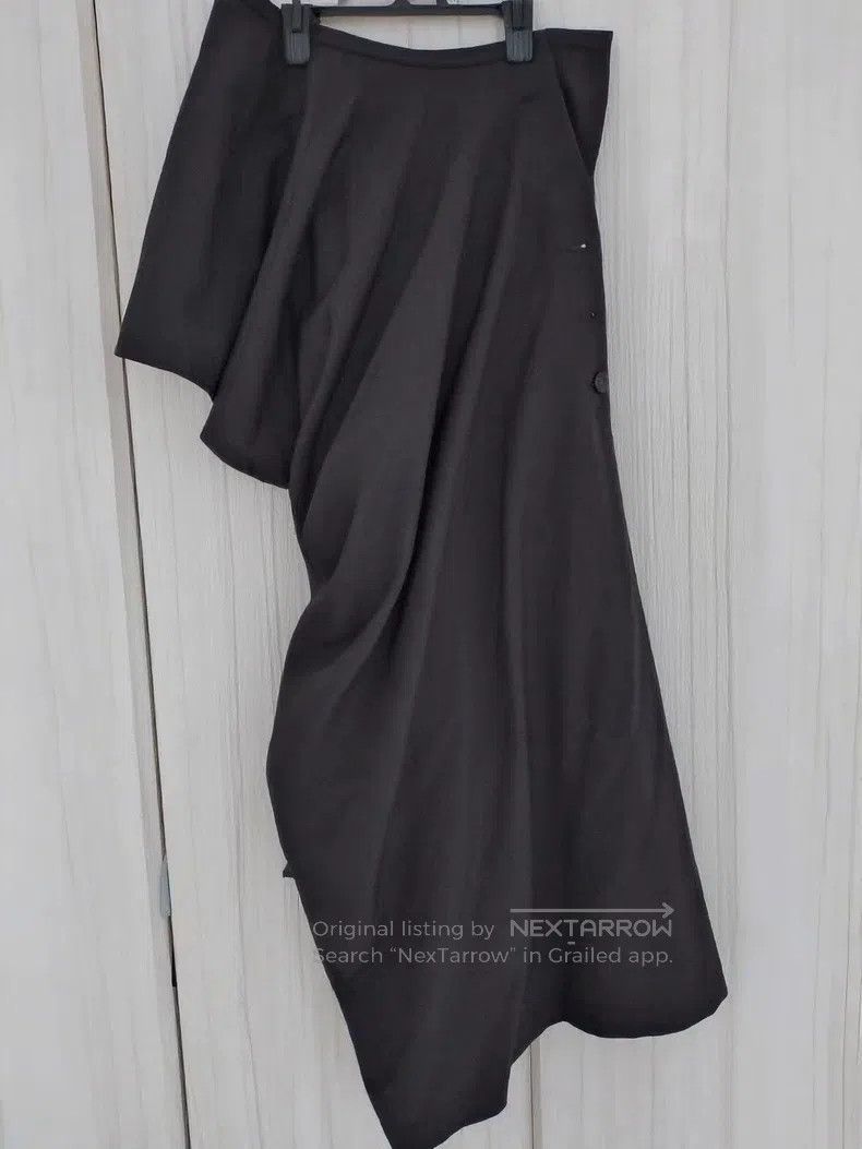 Comme des Garcons Comme Des Garcons size M Asymmetrical skirt Size 24" / US 00 / IT 34 - 1 Thumbnail