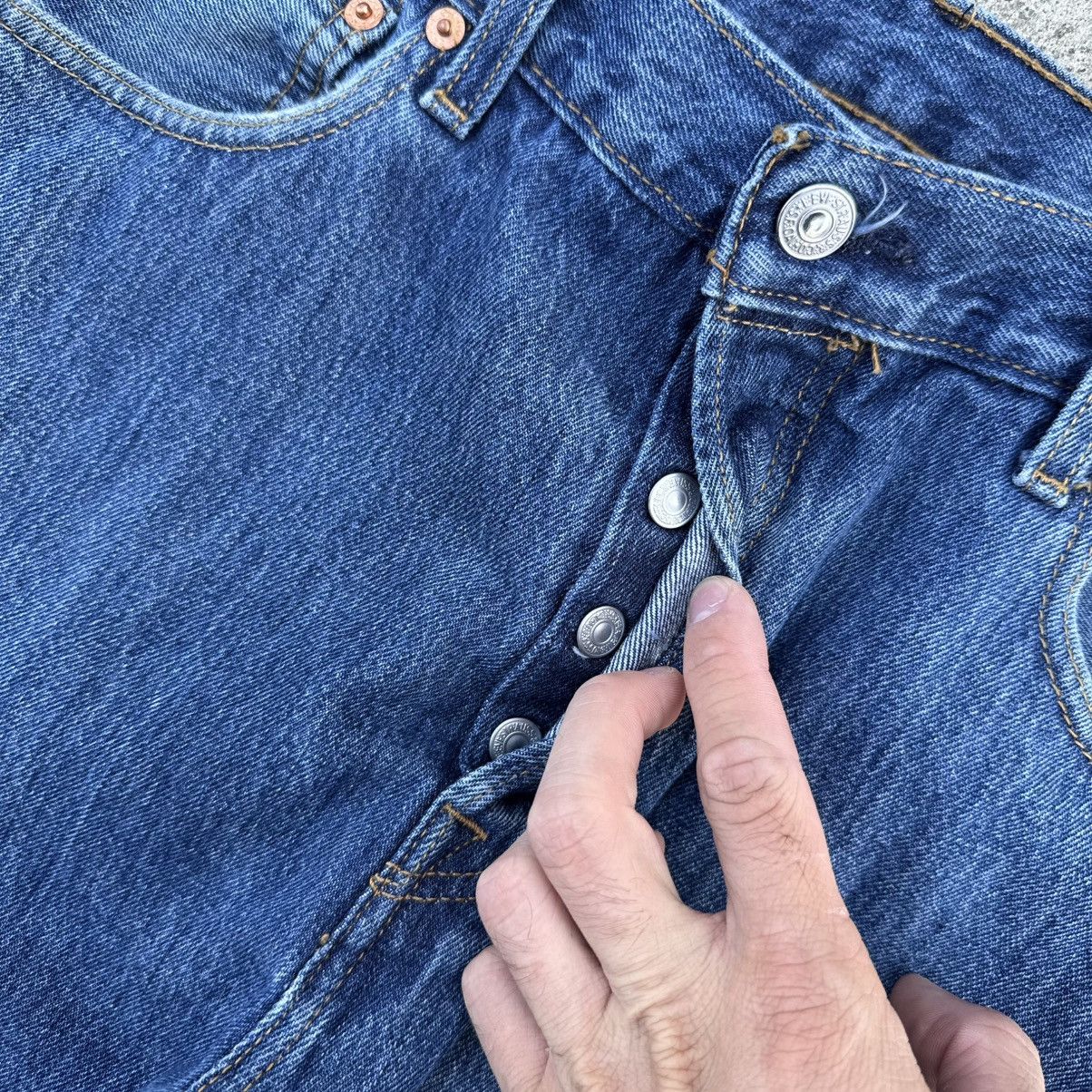 Levi's Levi’s 501 Jeans Blue Denim W34 L32 Size US 34 / EU 50 - 7 Thumbnail