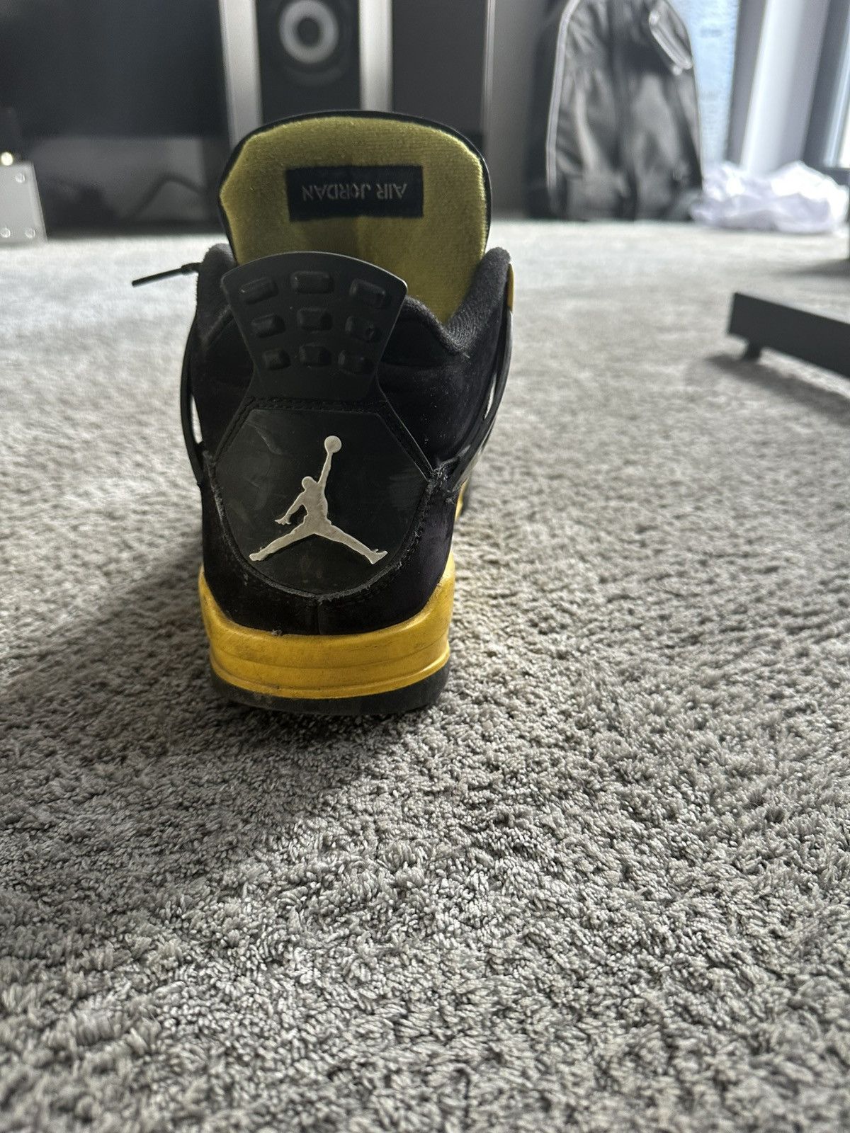 Jordan Brand Jordan 4 thunder (2023) Size US 10 / EU 43 - 4 Thumbnail
