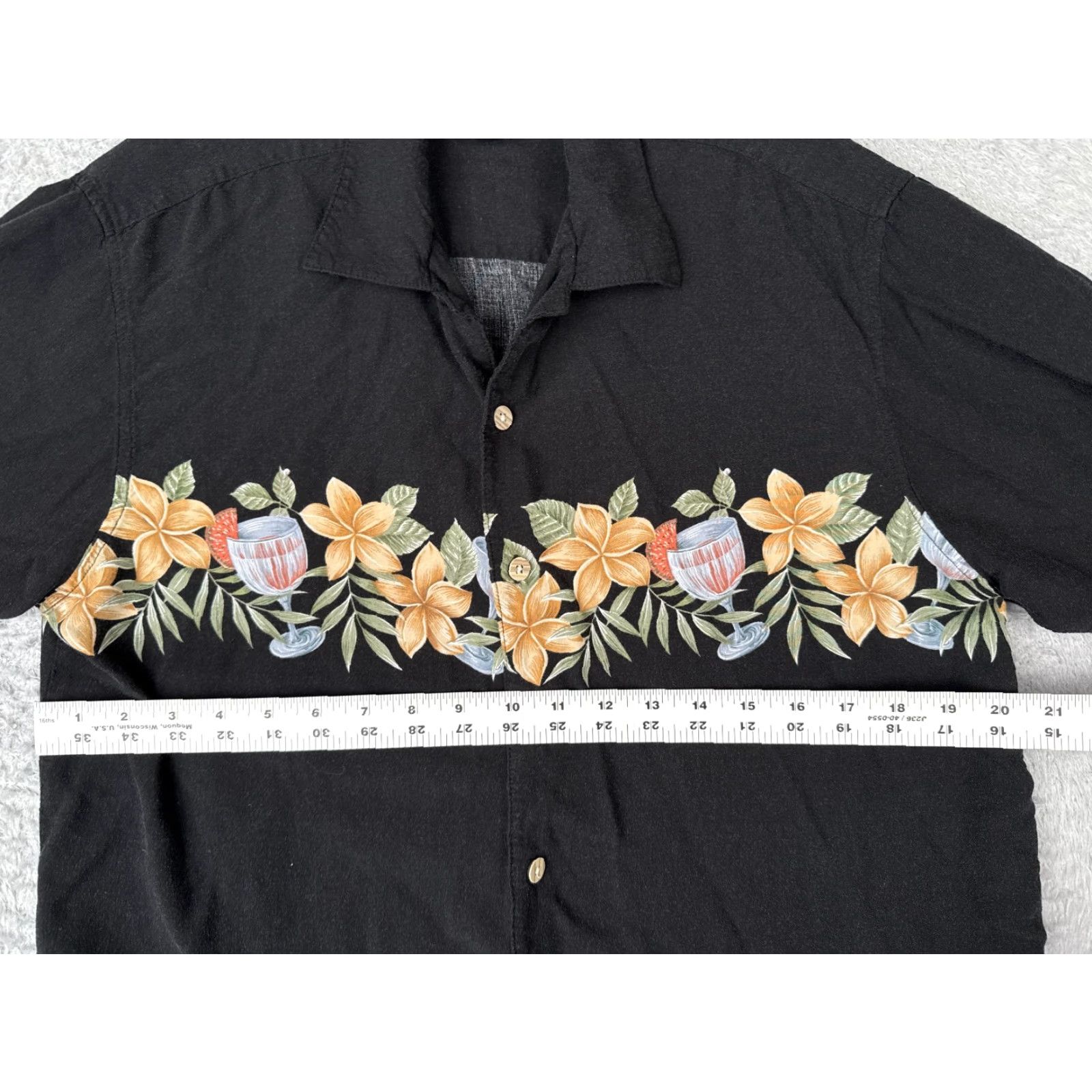 Basic Editions Basic Editions Shirt Men Medium Black Floral Cocktail 100% Rayon Hawaiian Button Size US M / EU 48-50 / 2 - 7 Thumbnail