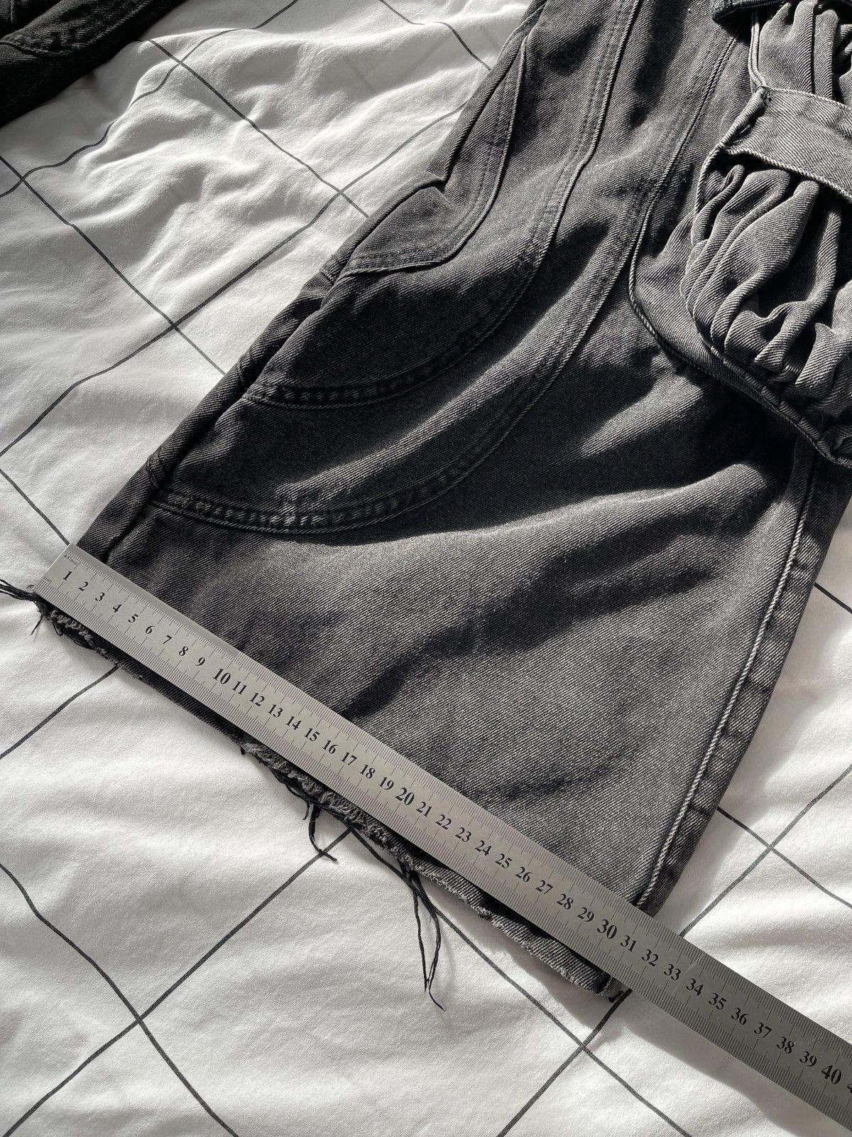 No Faith Studios NO FAITH STUDIOS Distressed Cargo Raver denim Baggy Pants Size US 32 / EU 48 - 24 Thumbnail