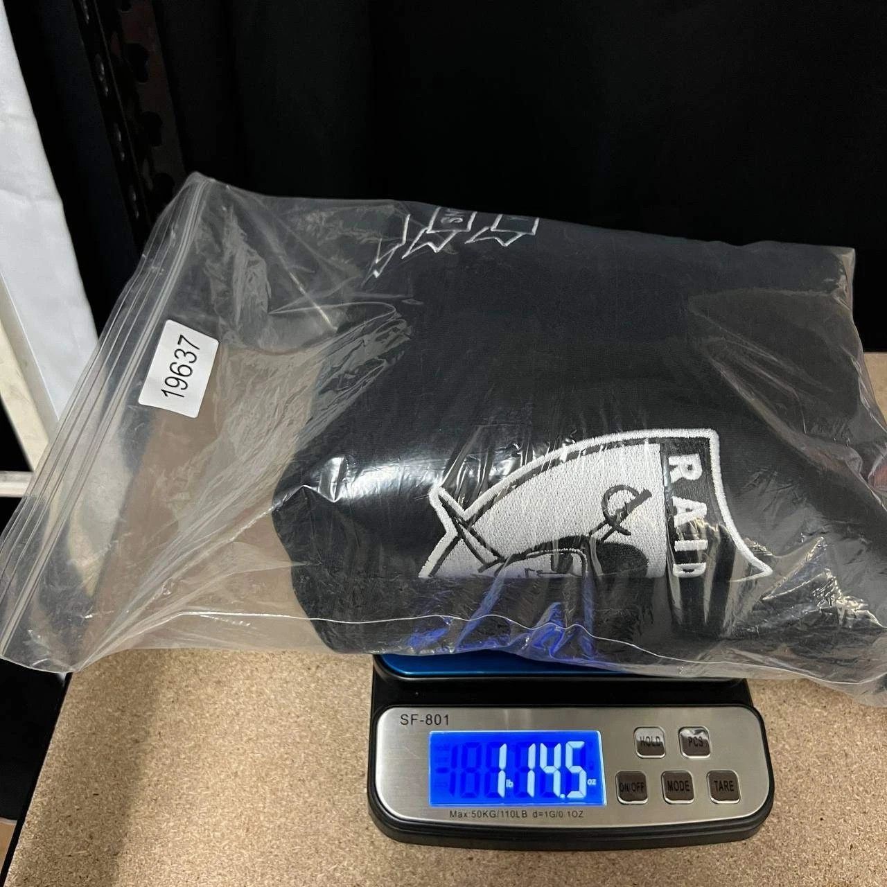 Mitchell & Ness Las Vegas Raiders Hoodie Men NFL Mitchell & Ness Pullover M Size US M / EU 48-50 / 2 - 8 Thumbnail