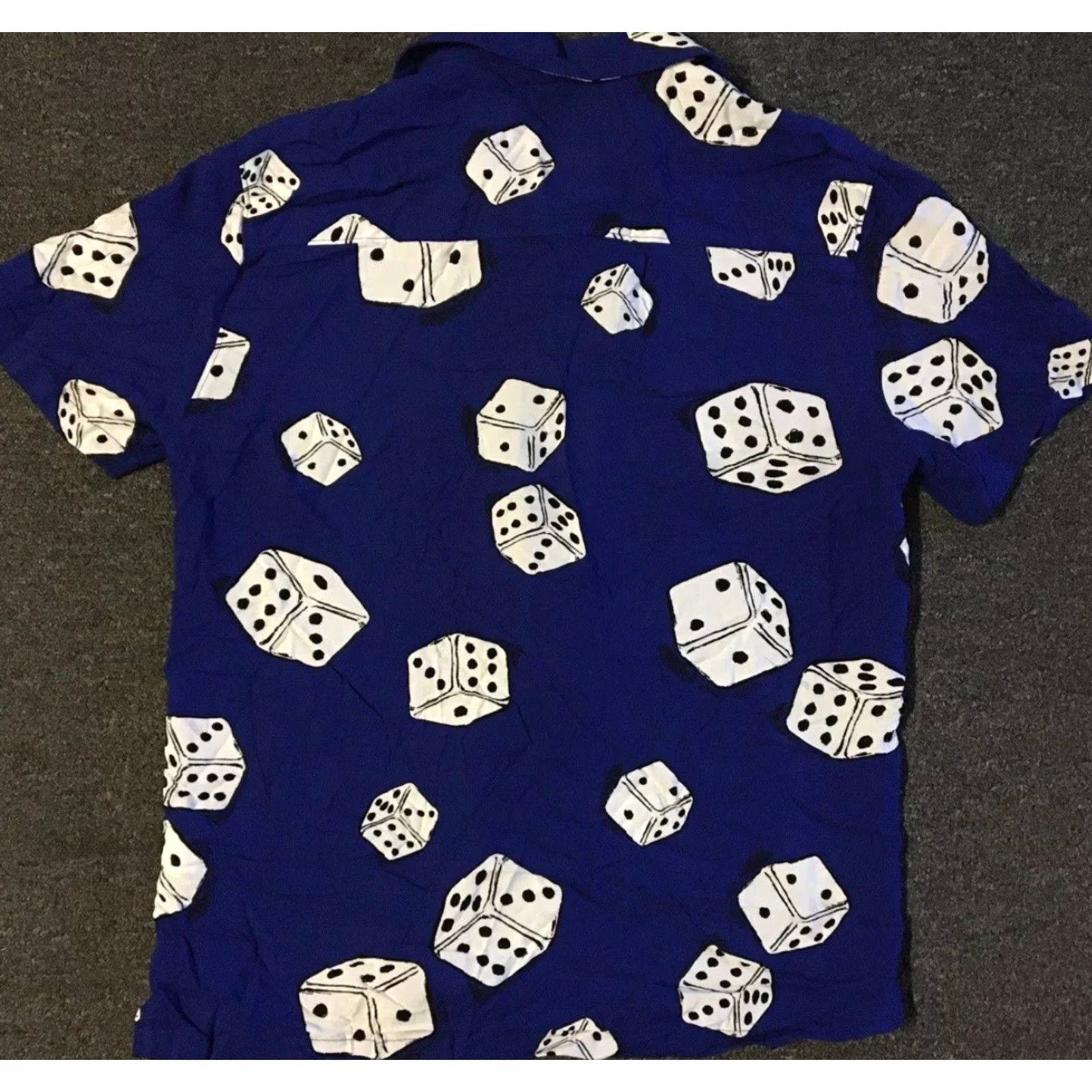 JNCO Vtg Dice All Over Print Shirt M Blue Mens T-Shirt 90s 80s Grunge Punk Skate Surf Fire Skull Harley Sturgis Gangster Size US M / EU 48-50 / 2 - 2 Thumbnail