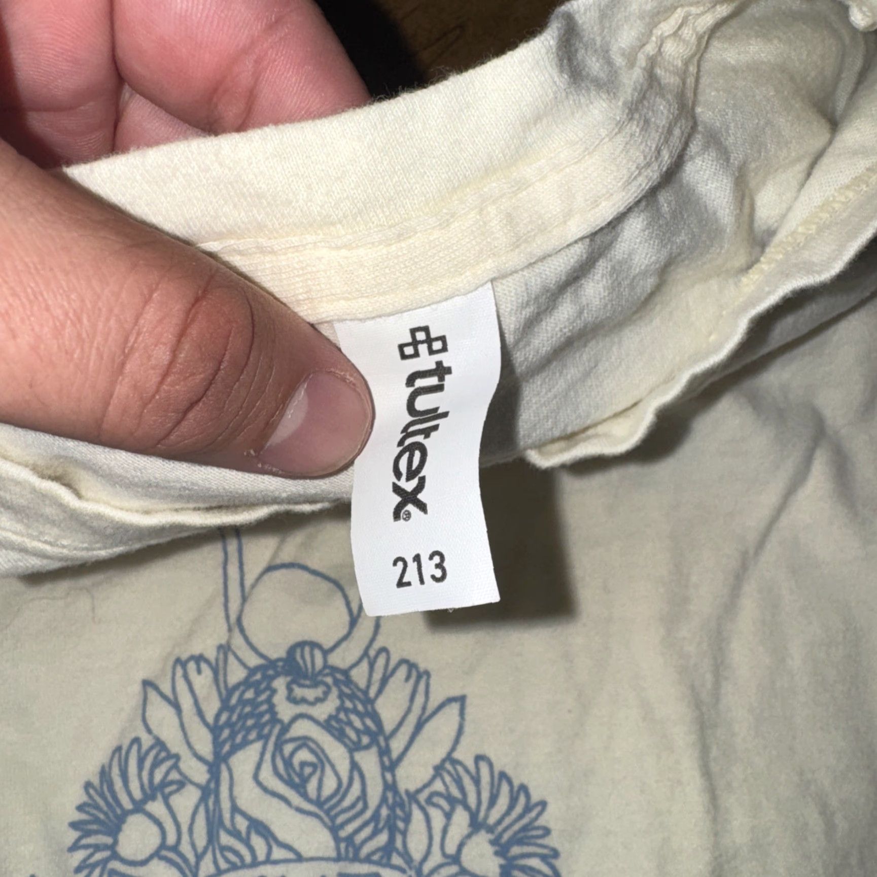 Vintage VINTAGE The Lumineers Band T-Shirt Ivory XS Men Regular T-Shirt Band 90s Concert (if applicable) Size US XS / EU 42 / 0 - 3 Thumbnail