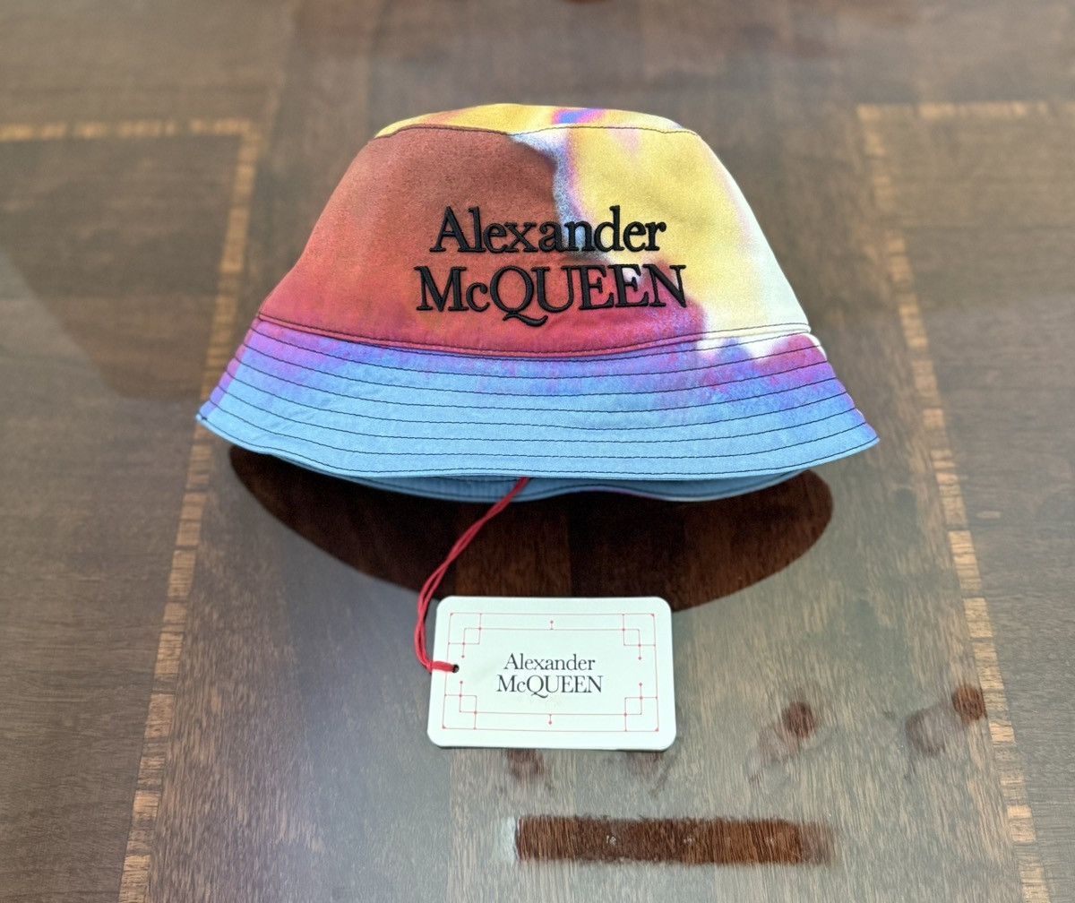 Alexander McQueen Alexander McQueen Bucket Hat Size ONE SIZE - 1 Thumbnail