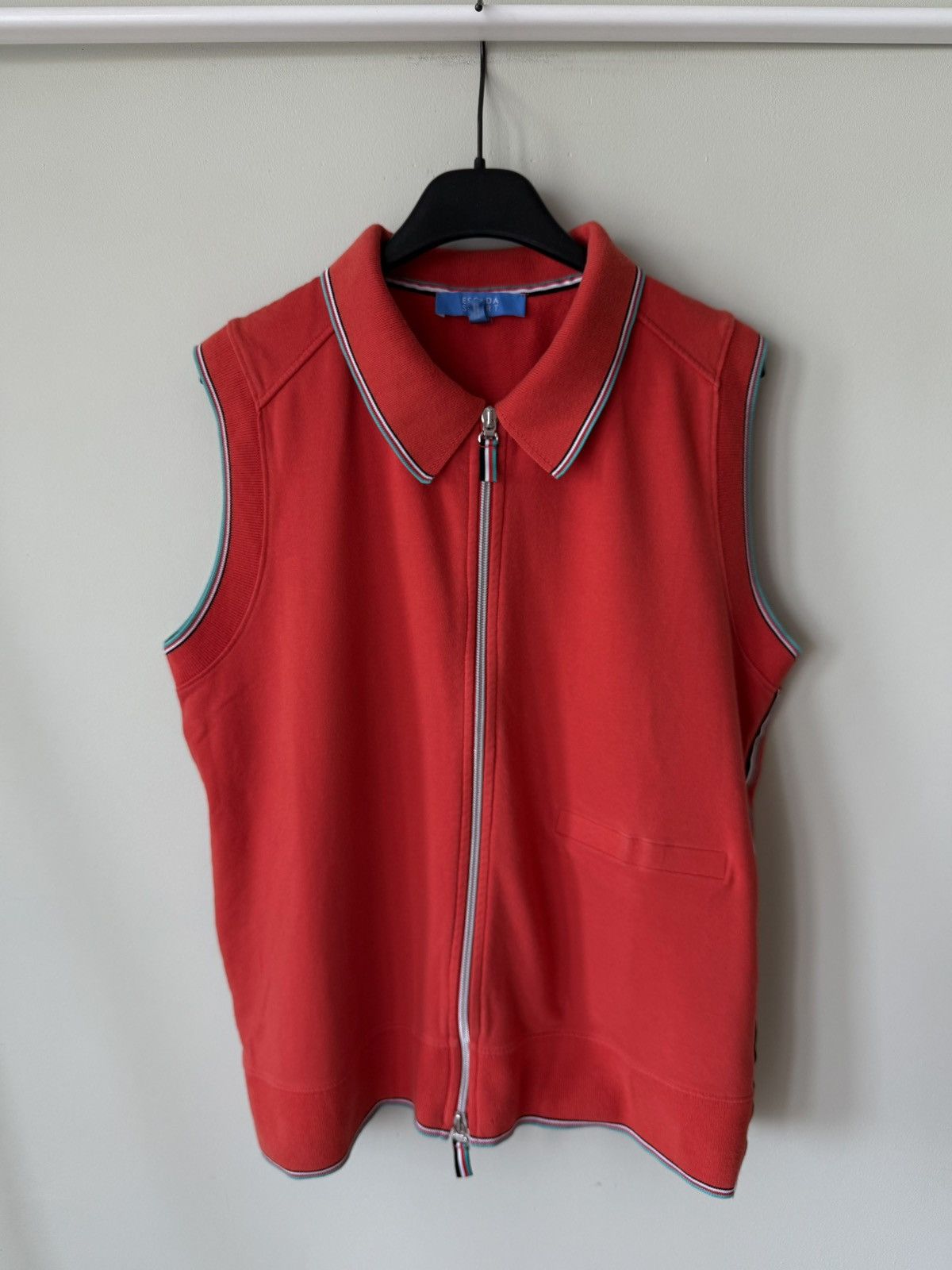 Escada Escada sport vintage unisex vest gilet Size M / US 6-8 / IT 42-44 - 1 Thumbnail
