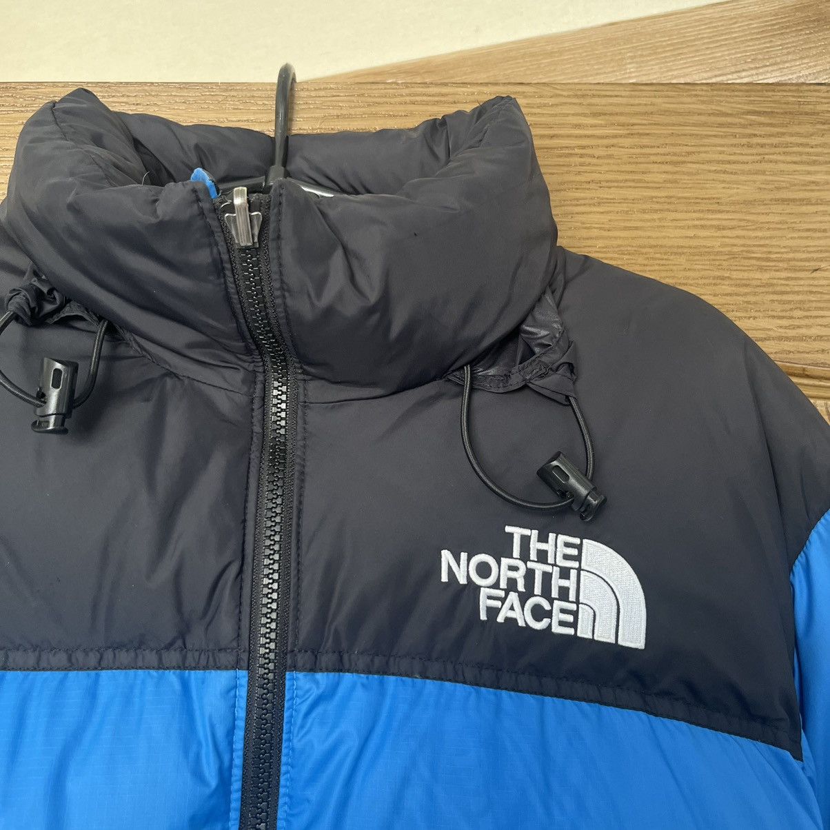 The North Face THE NORTH FACE 700 NUPTSE VINTAGE BOMBER DOWN PUFFER JACKET Size US S / EU 44-46 / 1 - 6 Thumbnail