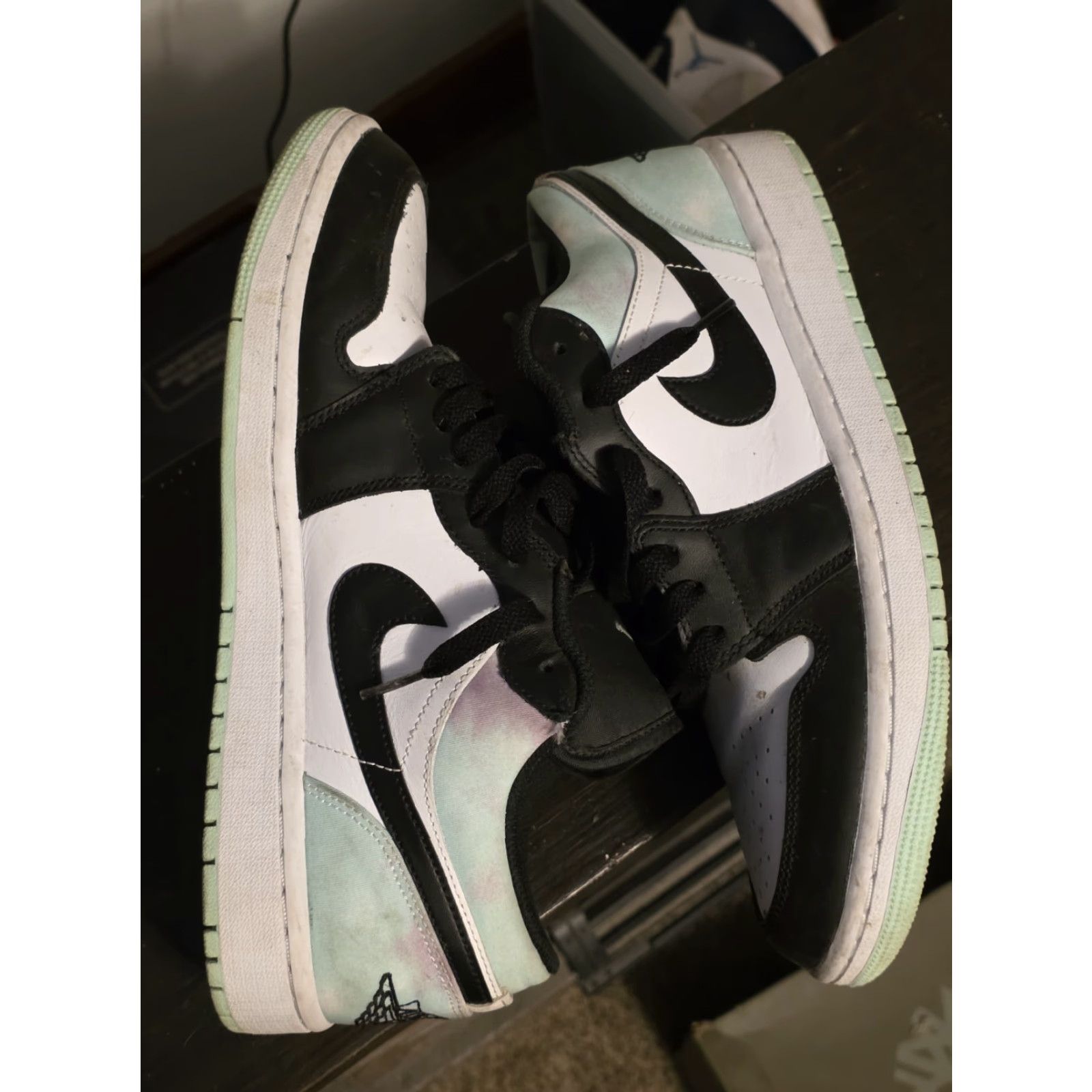 Jordan Brand Nike Air Jordan 1 Low SE Tie Dye Panda Special Edition Sneakers Men 9 White/Mint Foam/Black Size US 9 / EU 42 - 2 Thumbnail