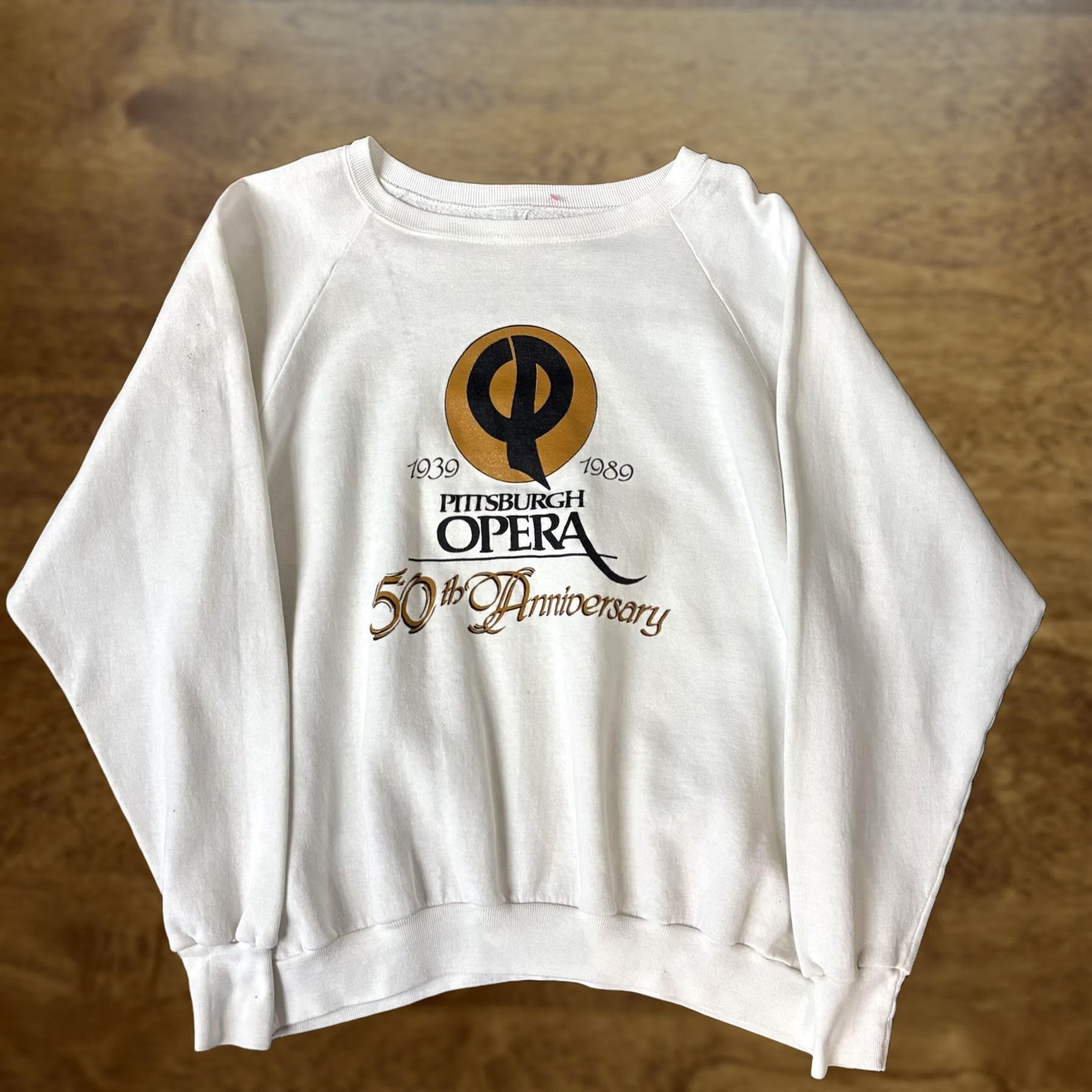 Vintage VINTAGE Pittsburgh Opera Sweatshirt Mens 2XL White 50th Anniversary Graphic Size US XXL / EU 58 / 5 - 1 Thumbnail
