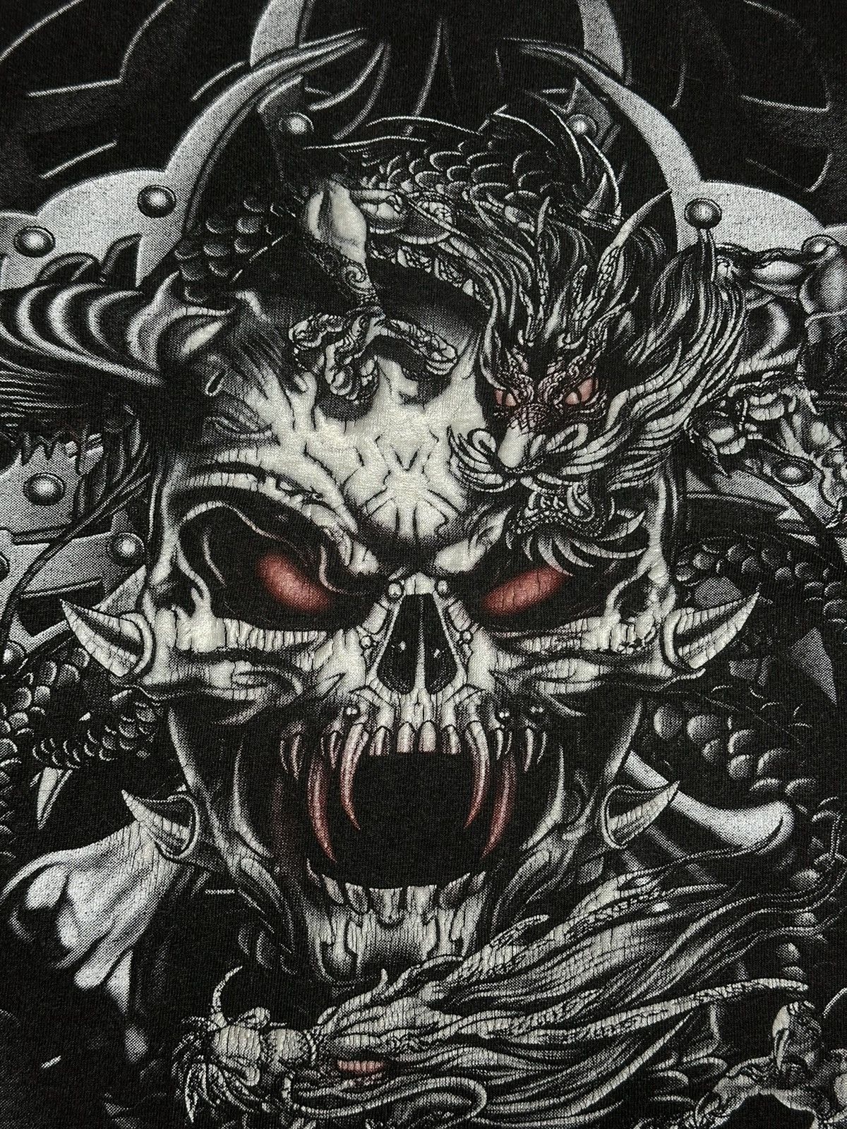Affliction Vintage Rock Glow in the Dark Skull T-Shirt Size US M / EU 48-50 / 2 - 5 Thumbnail
