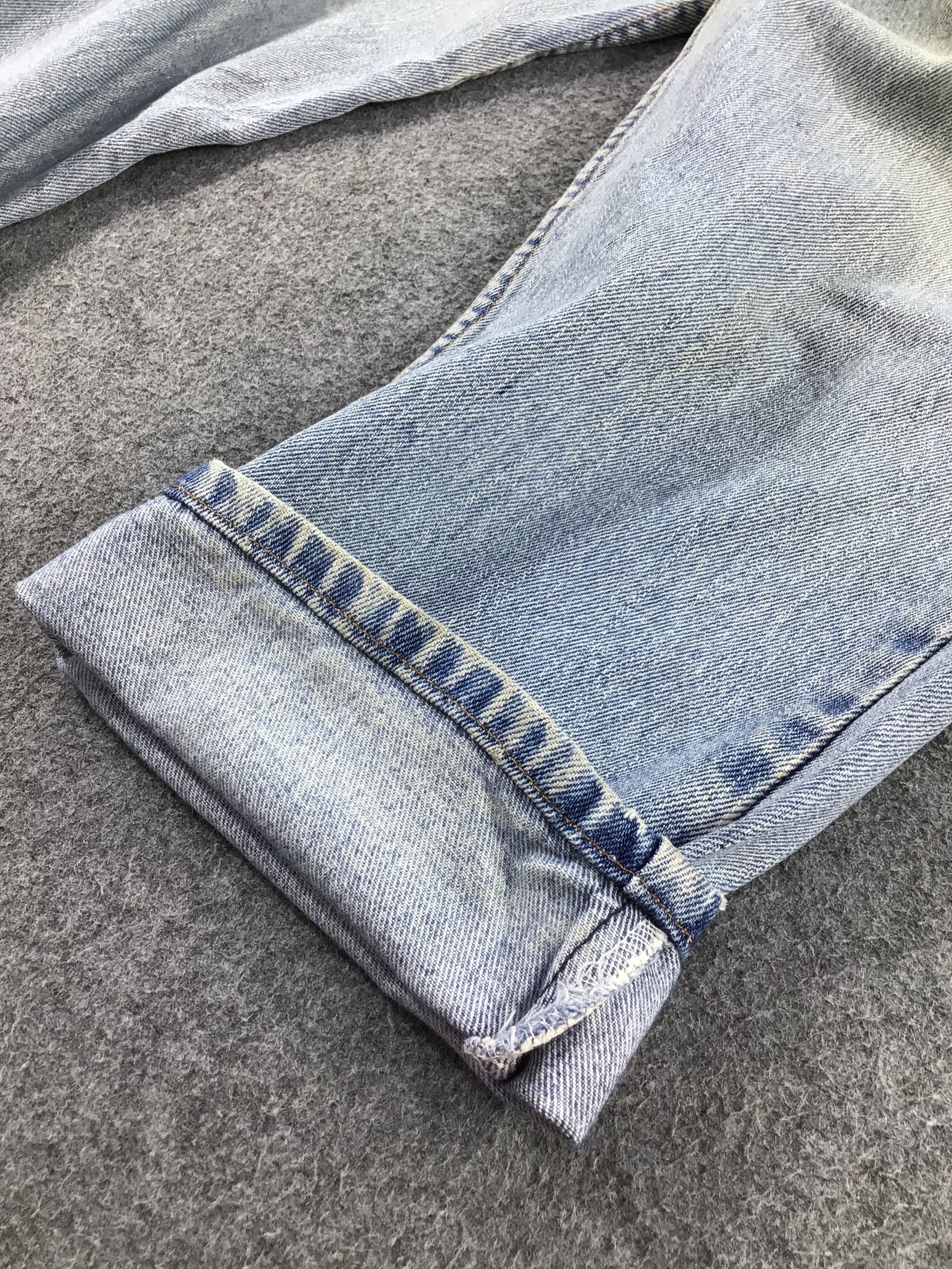 Levi's Vintage Levis 560 Jeans-J902 Size US 33 - 7 Thumbnail